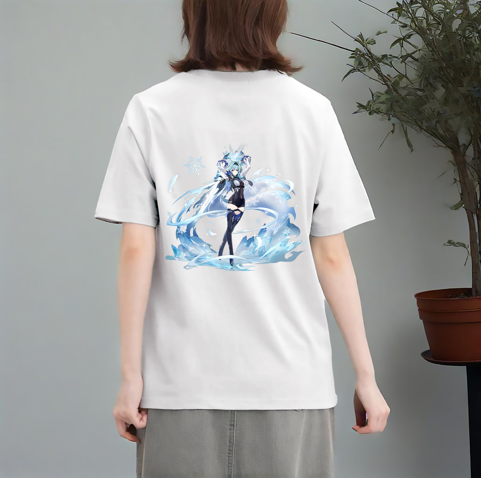 げんし神 优菈 ゆうら genshin Yūra レディース半袖Tシャツ(バックプリント)