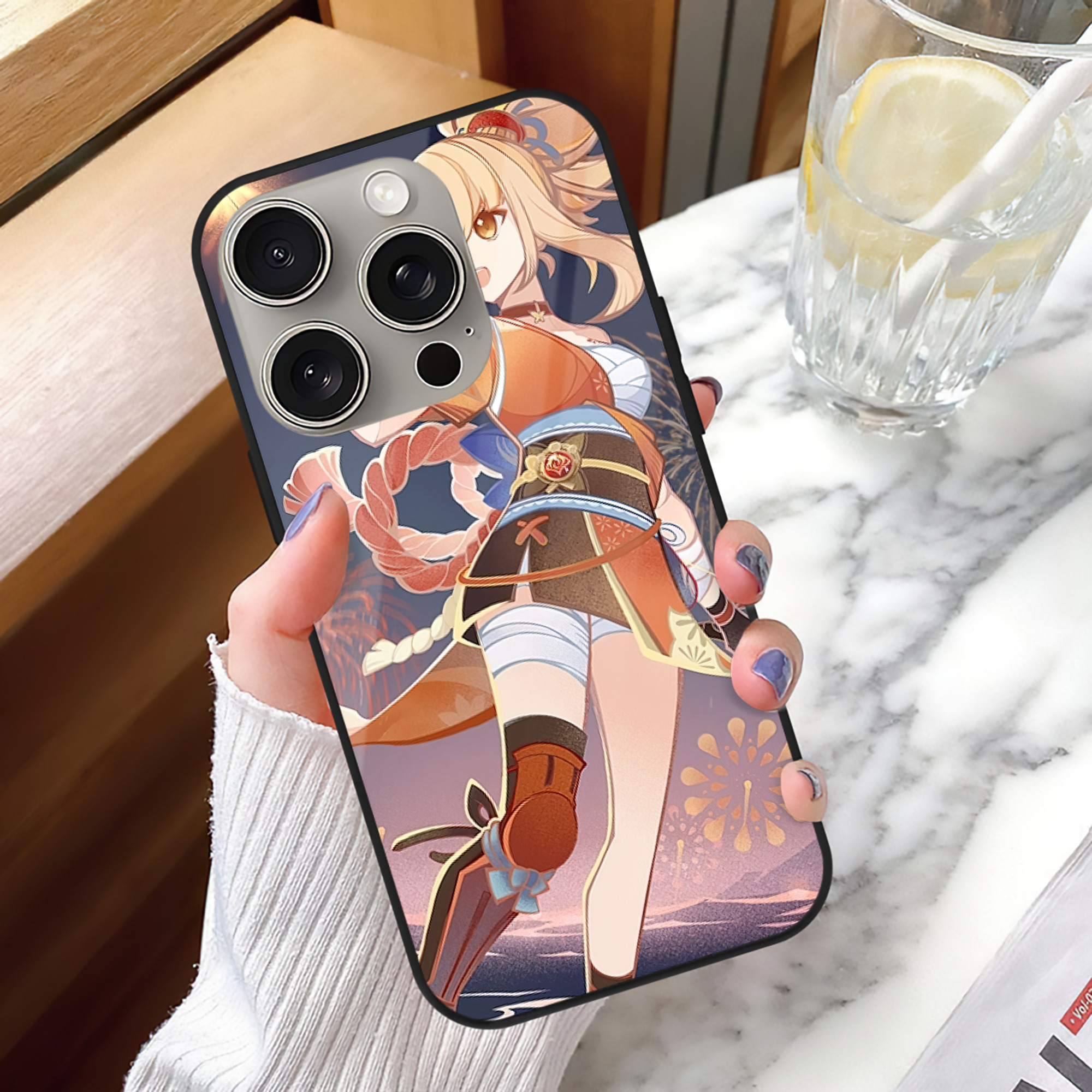 げんし神 genshin 【iPhone15Pro対応】スマホケース 耐衝撃＆黄変防止 背面ガラス