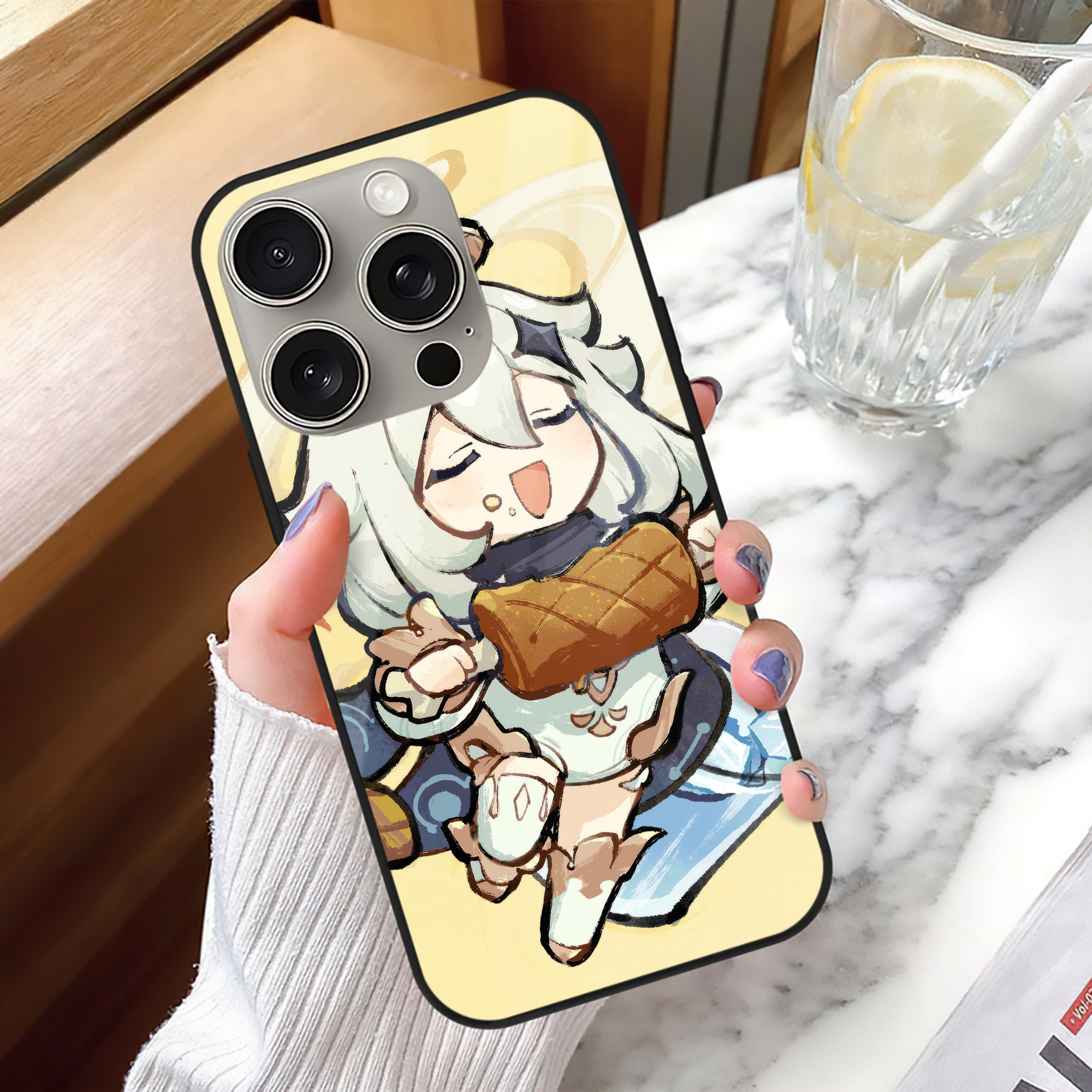 げんし神 genshin 【iPhone15Pro対応】スマホケース 耐衝撃＆黄変防止 背面ガラス