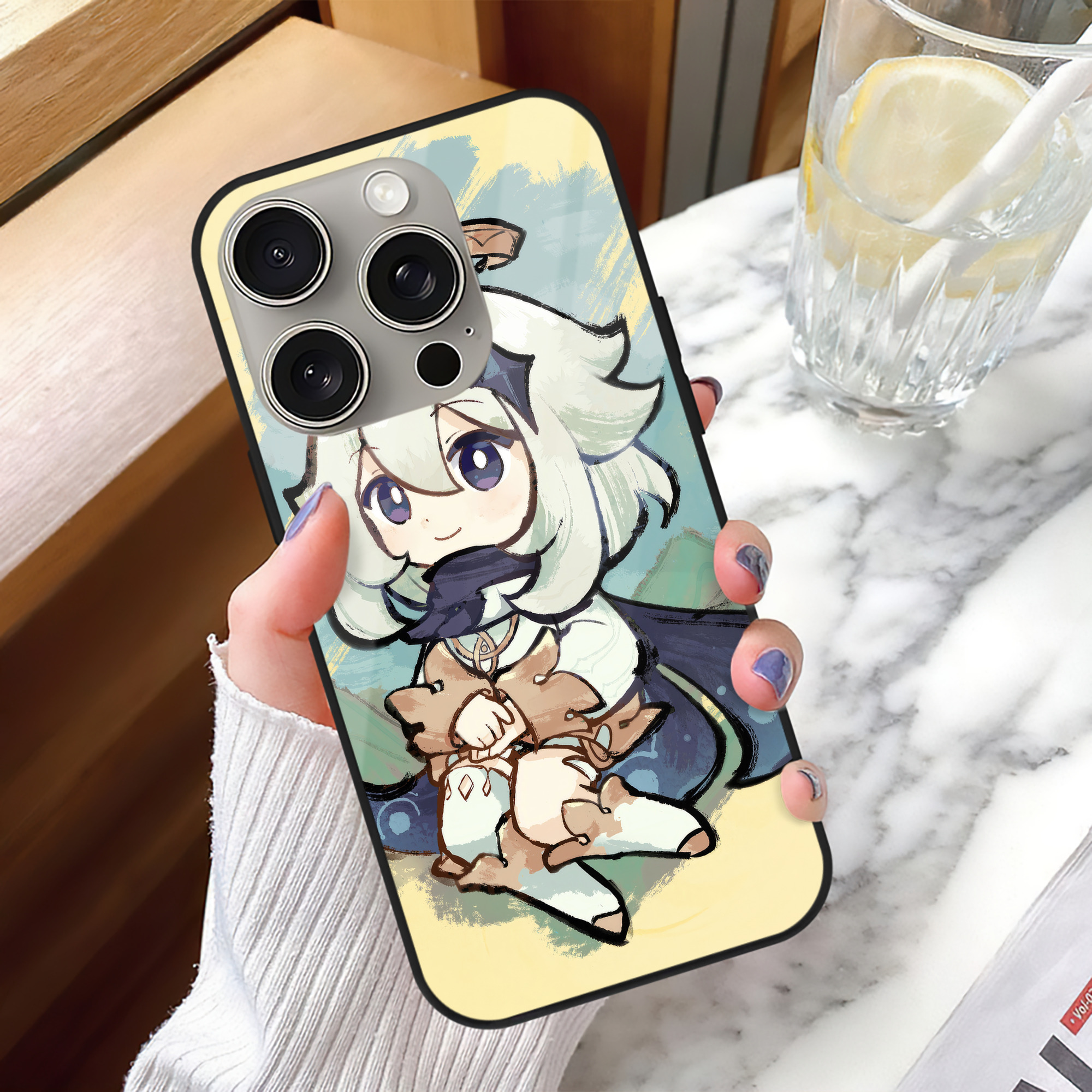 げんし神 genshin 【iPhone15Pro対応】スマホケース 耐衝撃＆黄変防止 背面ガラス