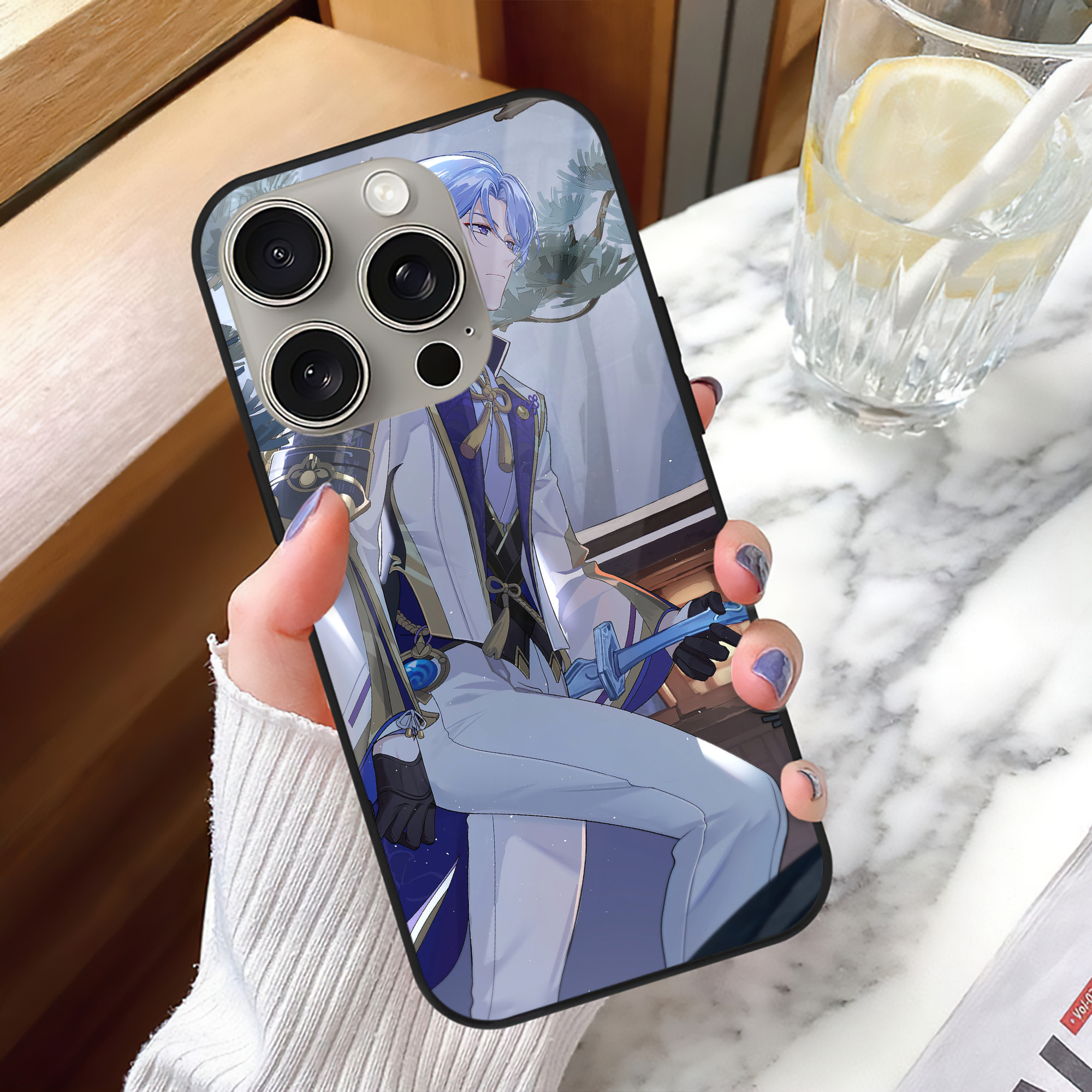 げんし神 genshin 【iPhone15Pro対応】スマホケース 耐衝撃＆黄変防止 背面ガラス