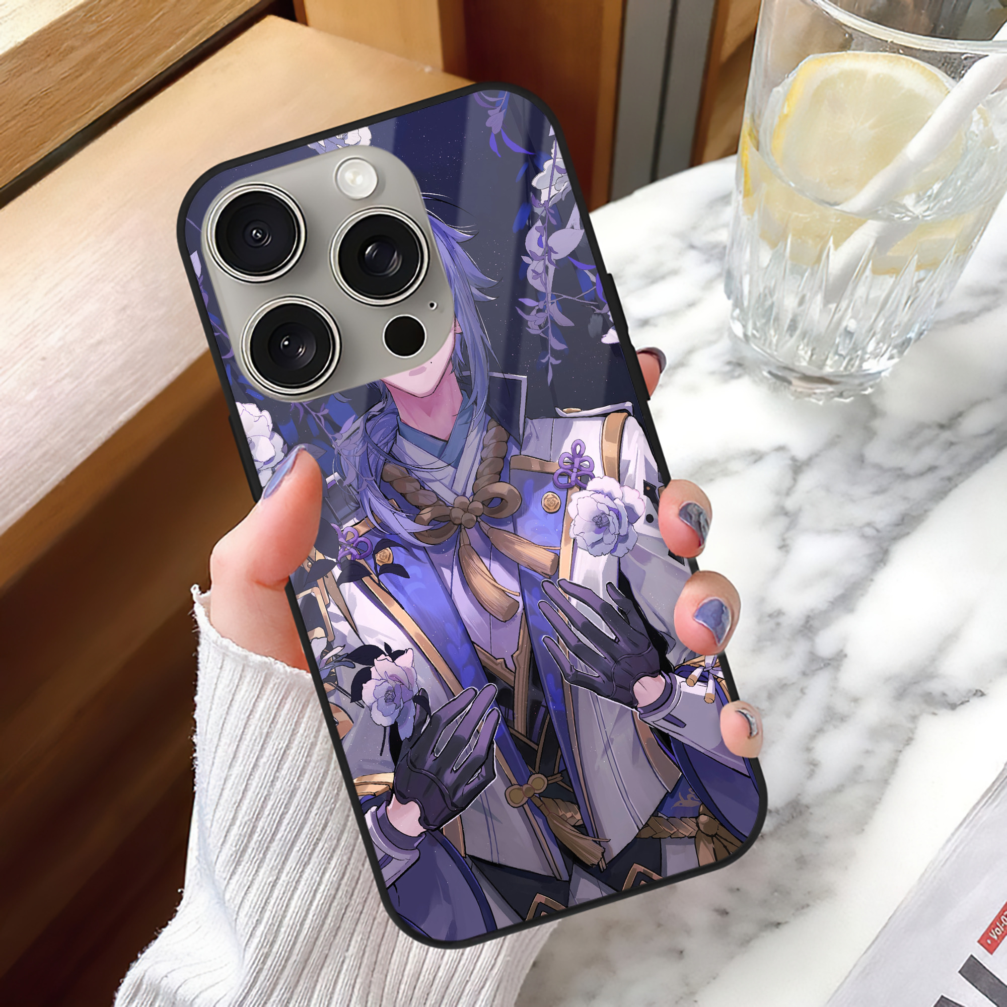 げんし神 genshin 【iPhone15Pro対応】スマホケース 耐衝撃＆黄変防止 背面ガラス