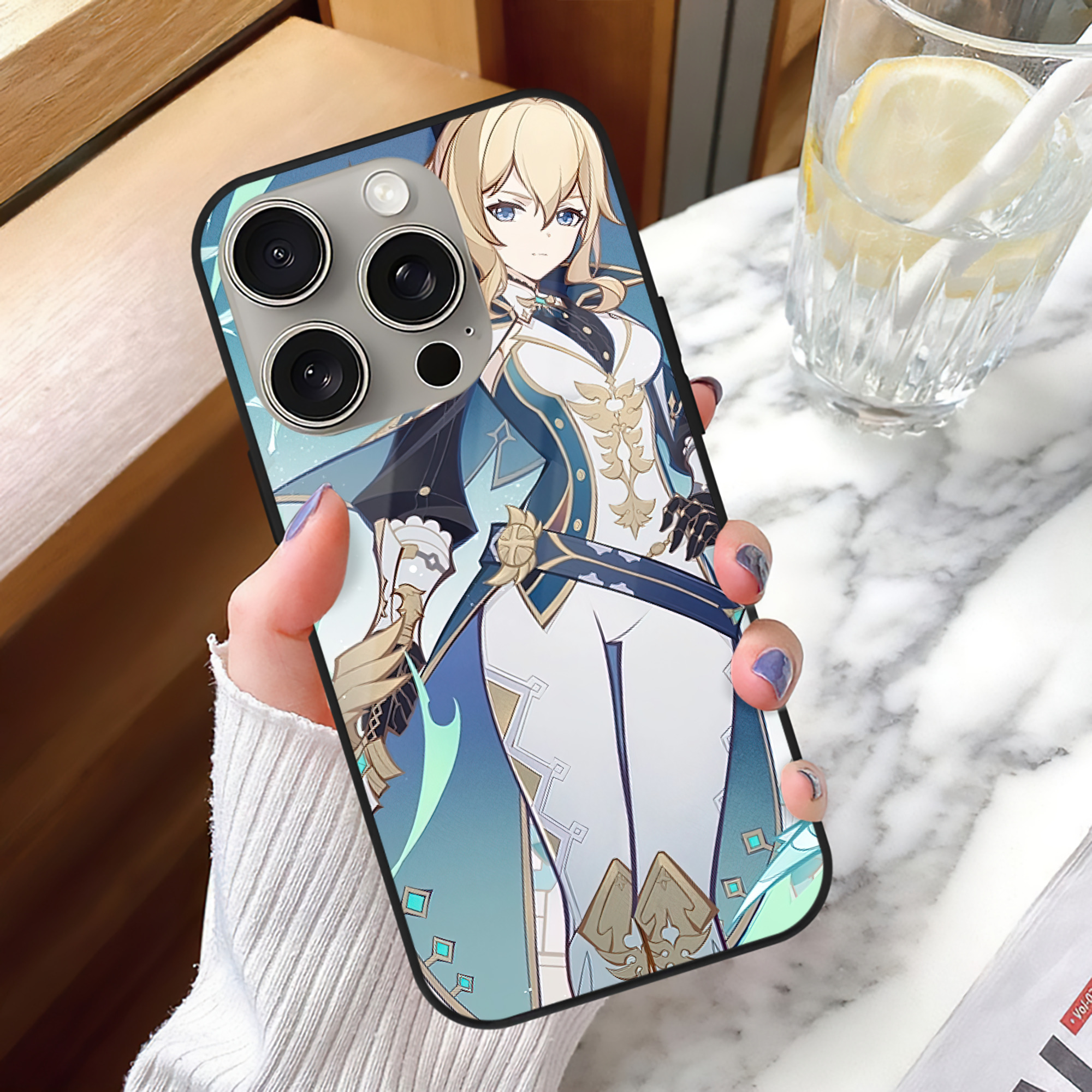 げんし神 genshin 【iPhone15Pro対応】スマホケース 耐衝撃＆黄変防止 背面ガラス