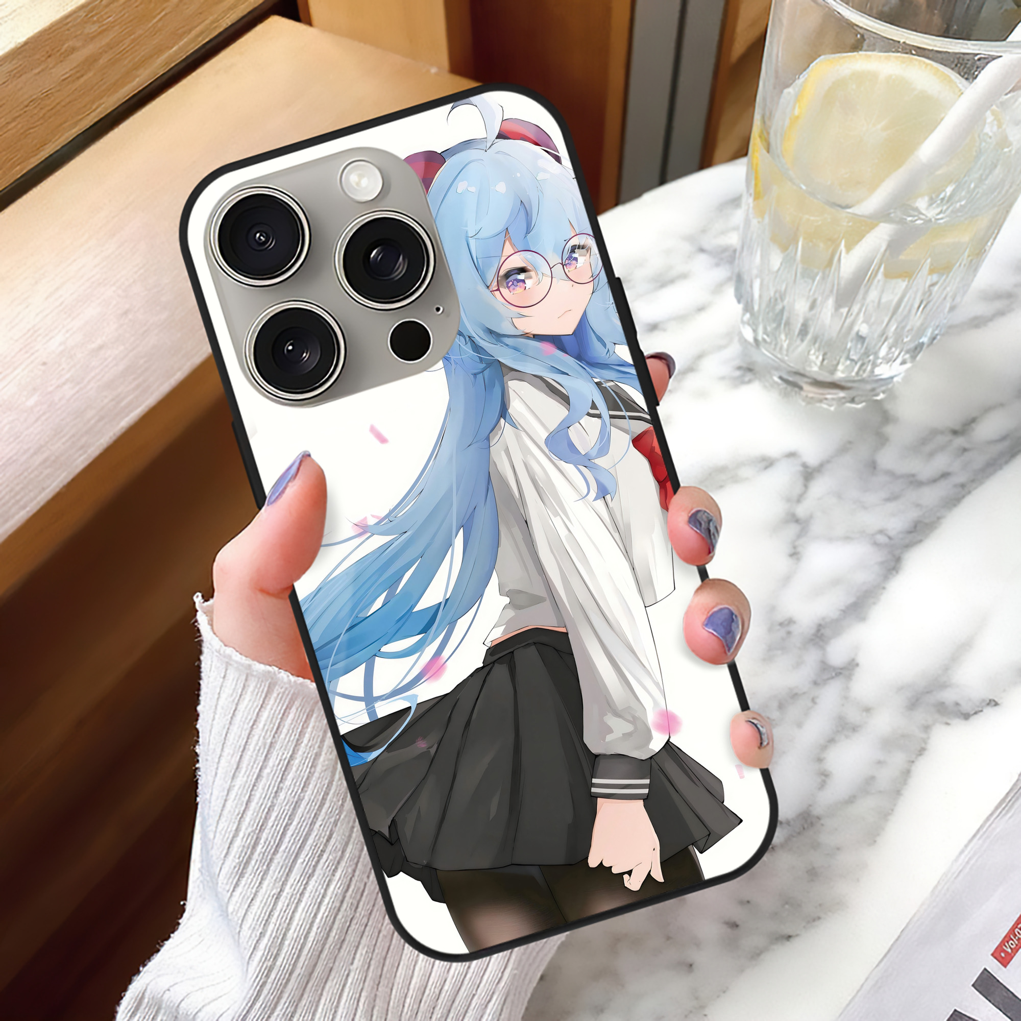 げんし神 genshin 【iPhone15Pro対応】スマホケース 耐衝撃＆黄変防止 背面ガラス