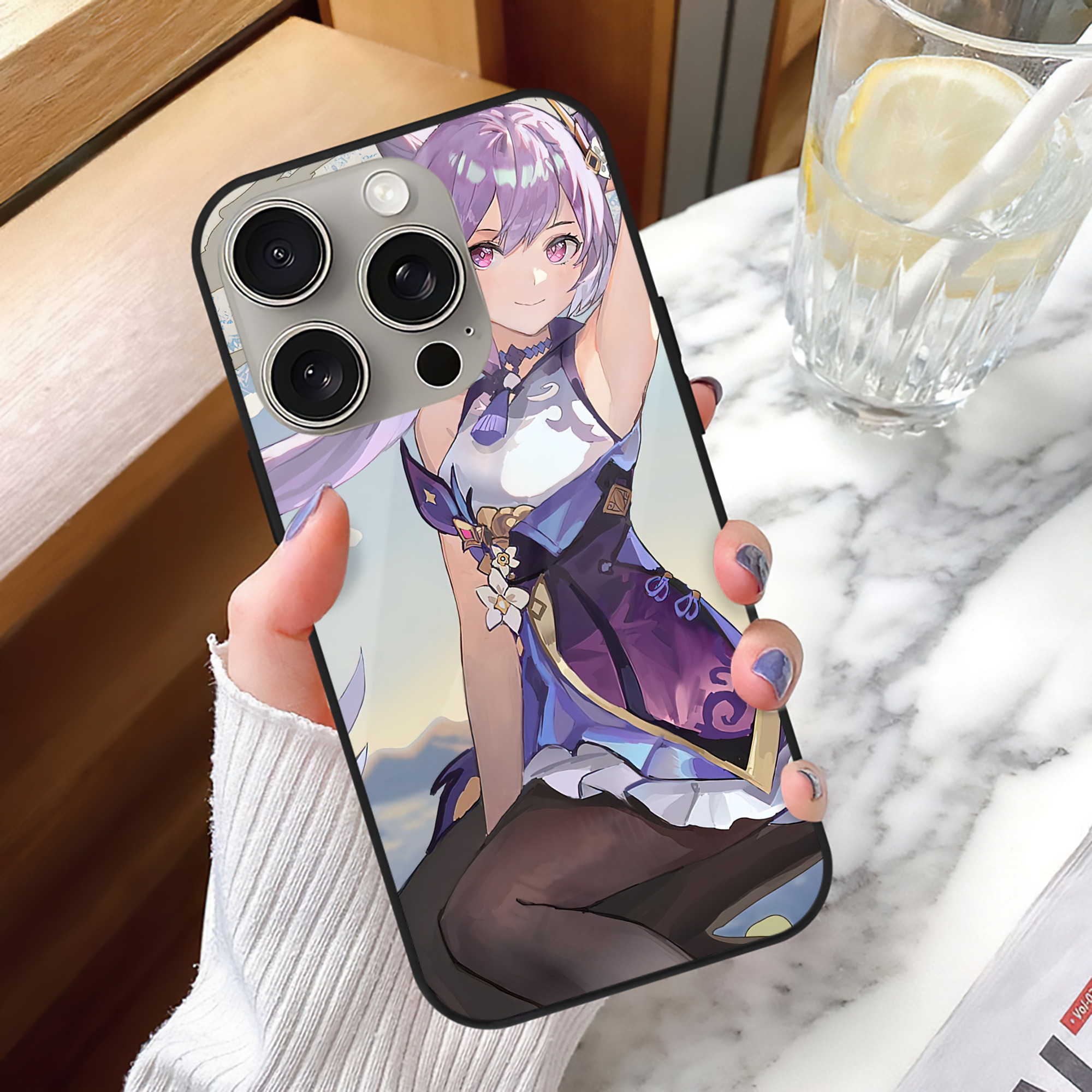 げんし神 genshin 【iPhone15Pro対応】スマホケース 耐衝撃＆黄変防止 背面ガラス