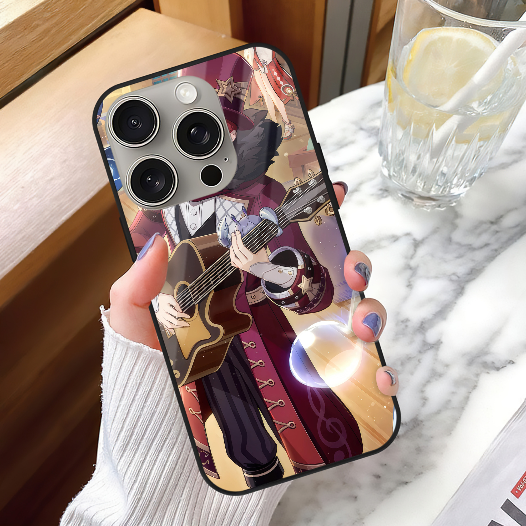 げんし神 genshin 【iPhone15Pro対応】スマホケース 耐衝撃＆黄変防止 背面ガラス