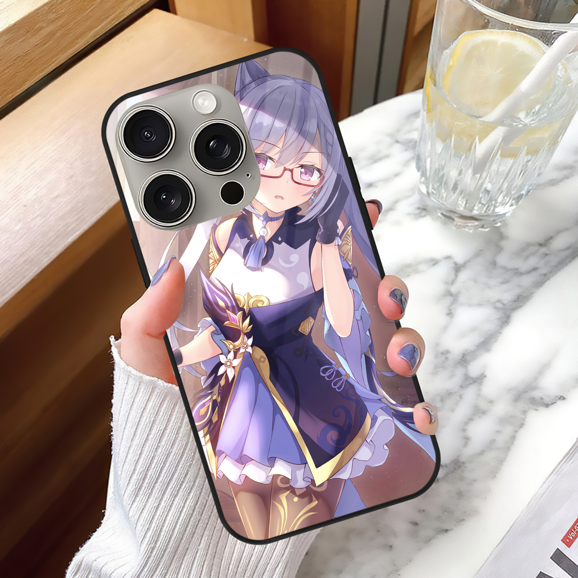 げんし神 genshin 【iPhone15Pro対応】スマホケース 耐衝撃＆黄変防止 背面ガラス