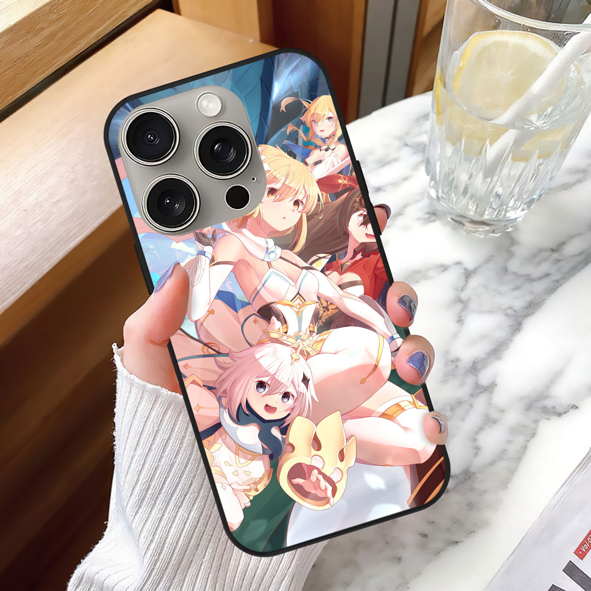 げんし神 genshin 【iPhone15Pro対応】スマホケース 耐衝撃＆黄変防止 背面ガラス