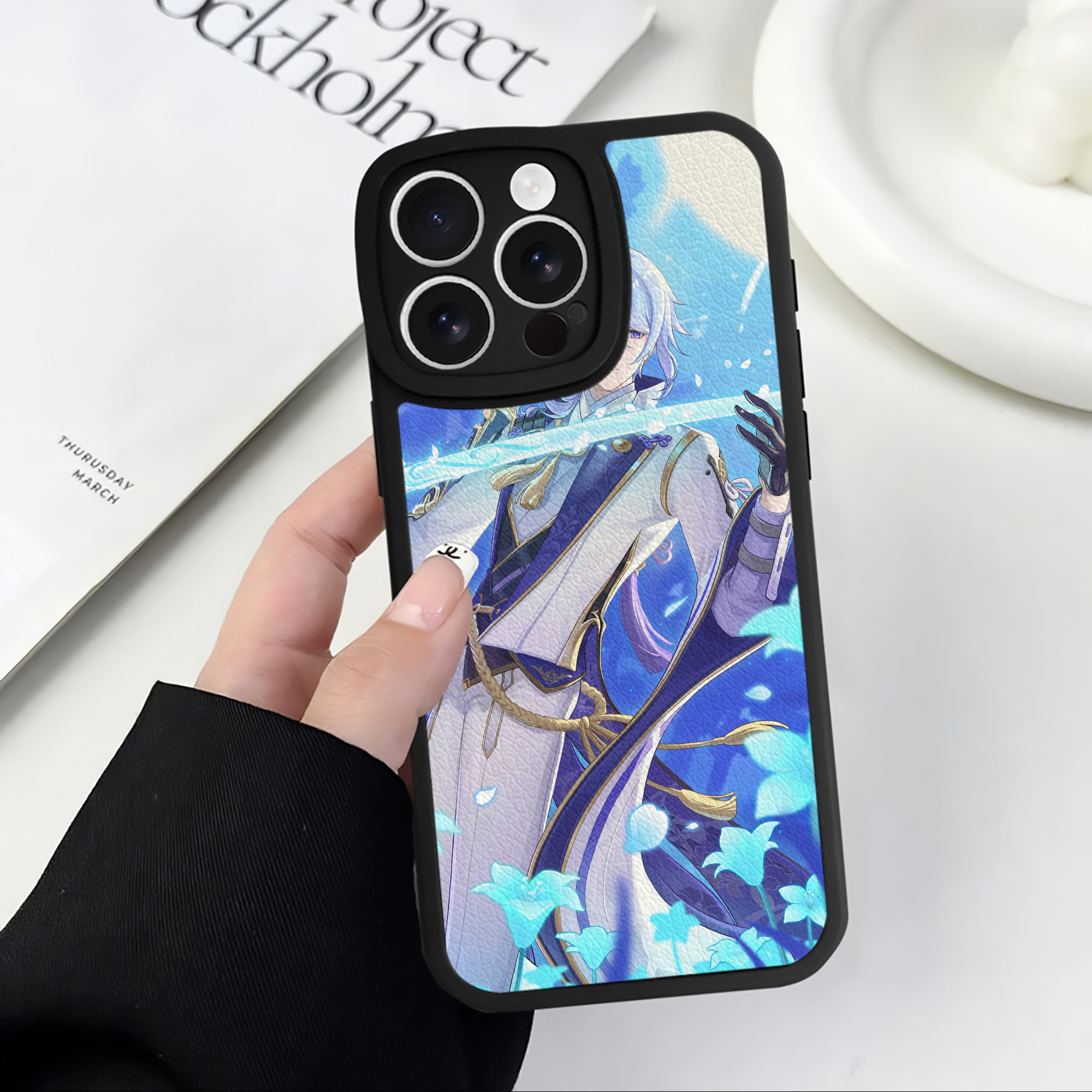 げんし神 genshin 【iPhone 16シリーズ対応】シリコンスマホケース（レザー調） 材質：シリコン