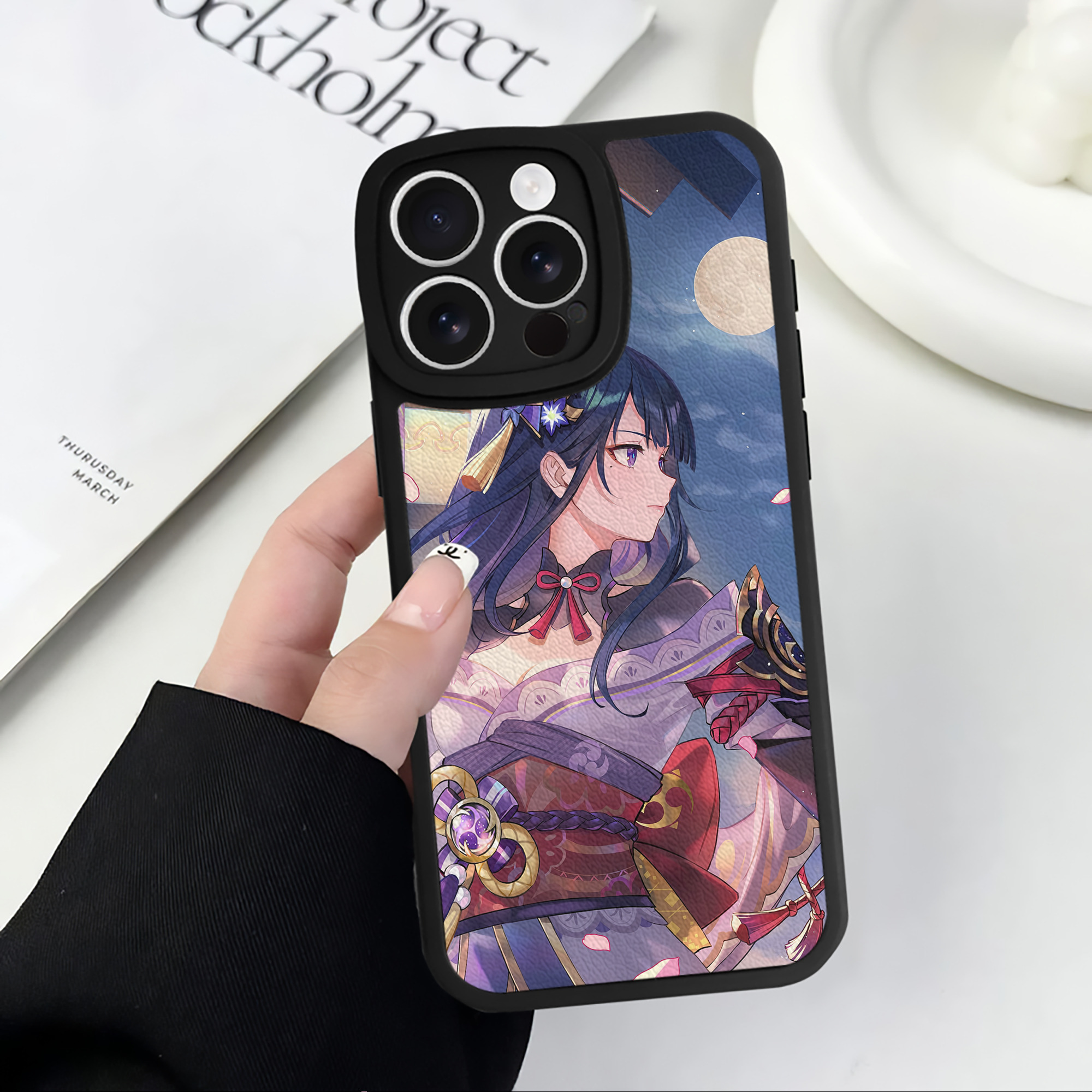 げんし神 genshin 【iPhone 16シリーズ対応】シリコンスマホケース（レザー調） 材質：シリコン