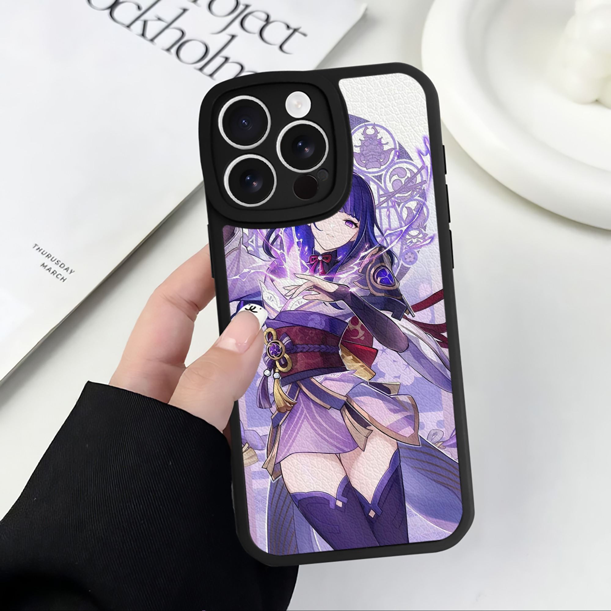 げんし神 genshin 【iPhone 16シリーズ対応】シリコンスマホケース（レザー調） 材質：シリコン