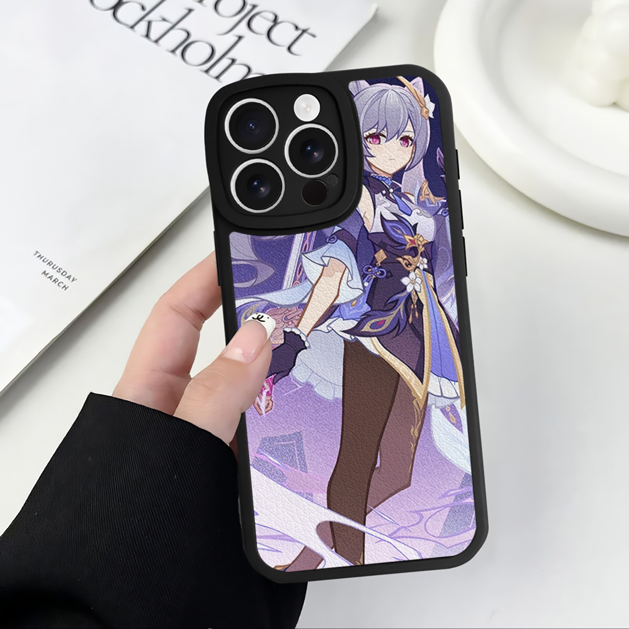 げんし神 genshin 【iPhone 16シリーズ対応】シリコンスマホケース（レザー調） 材質：シリコン