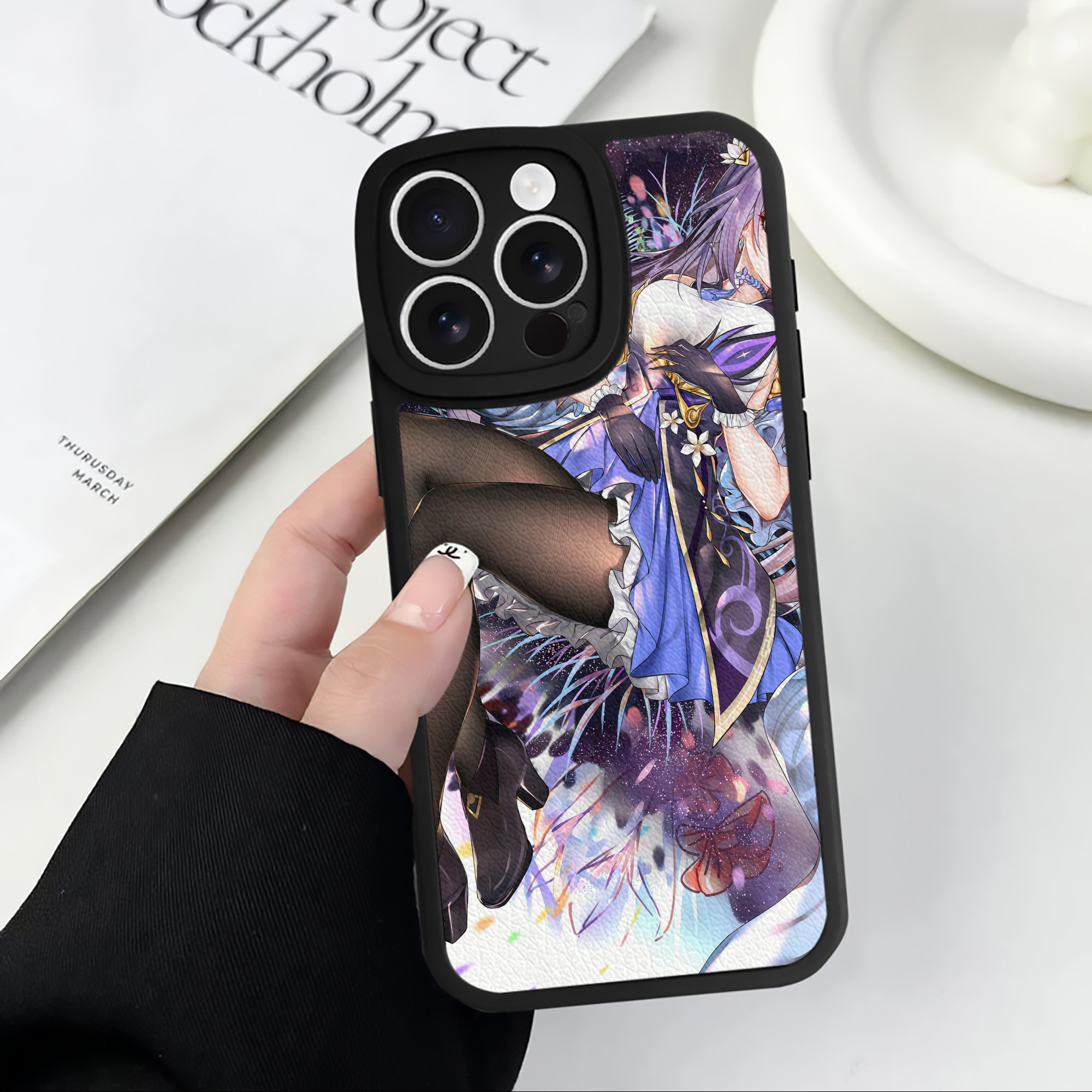 げんし神 genshin 【iPhone 16シリーズ対応】シリコンスマホケース（レザー調） 材質：シリコン