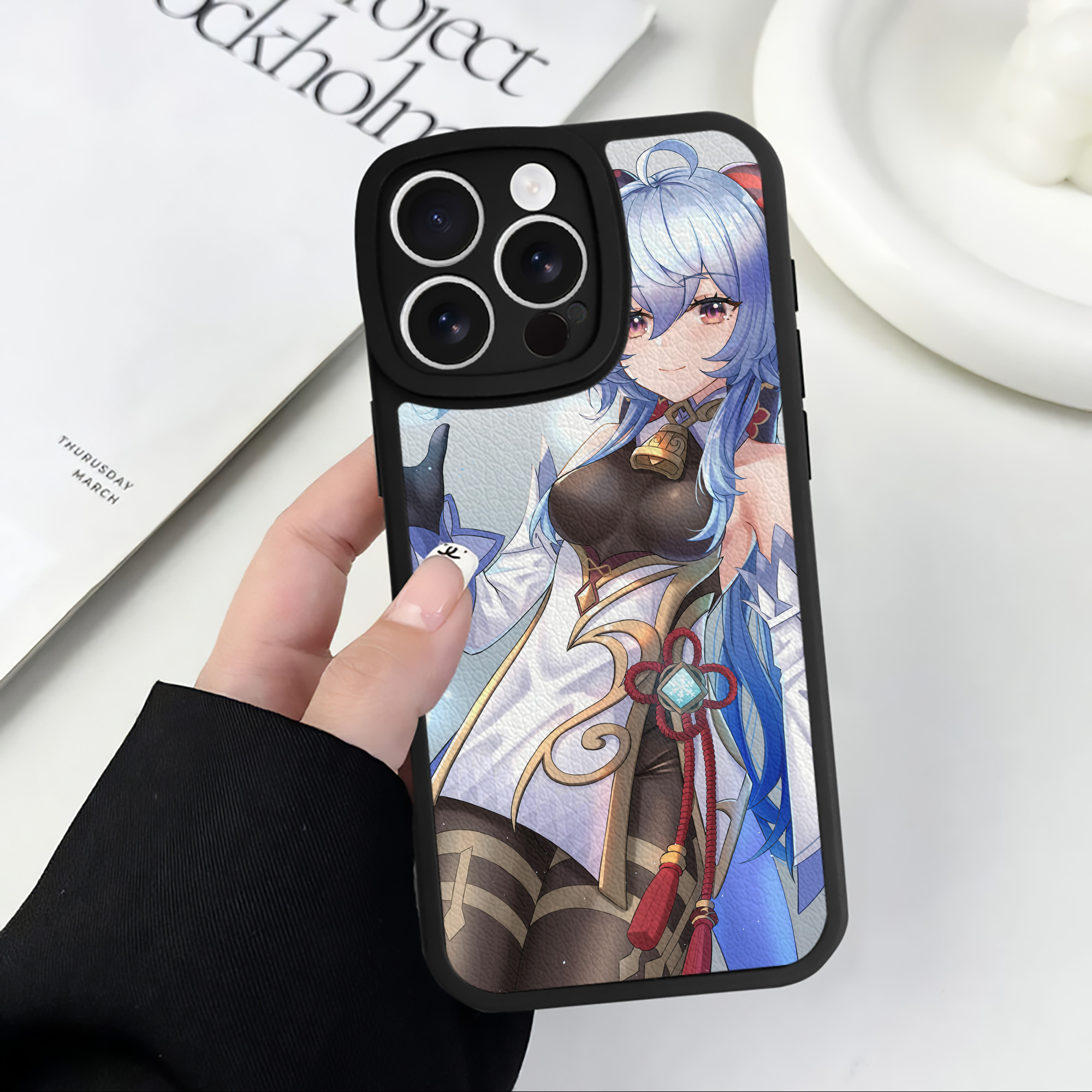 げんし神 genshin 【iPhone 16シリーズ対応】シリコンスマホケース（レザー調） 材質：シリコン