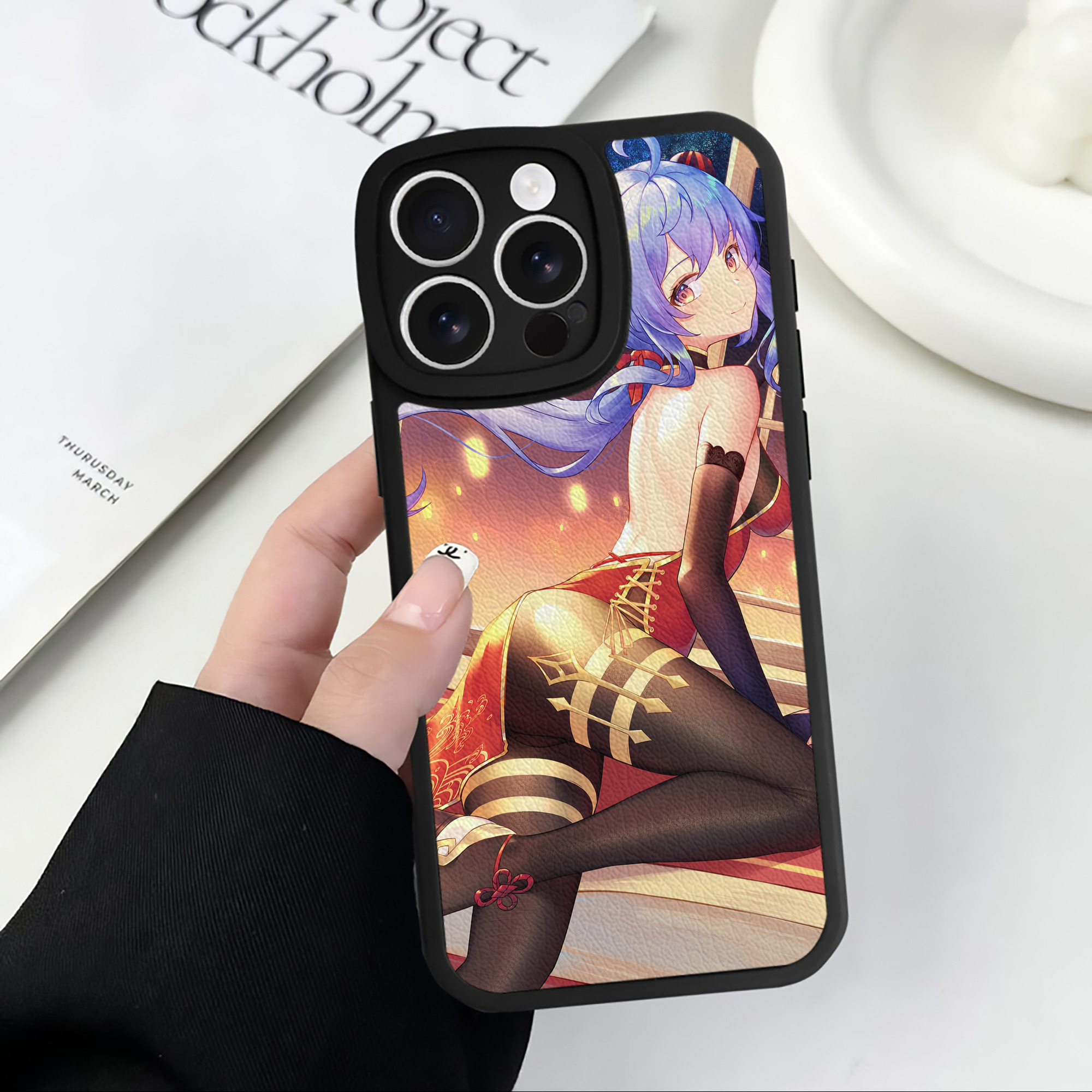 げんし神 genshin 【iPhone 16シリーズ対応】シリコンスマホケース（レザー調） 材質：シリコン