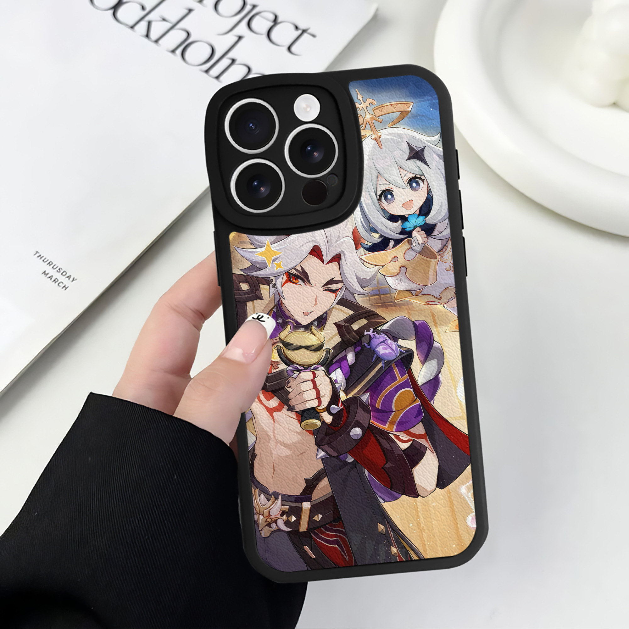 げんし神 genshin 【iPhone 16シリーズ対応】シリコンスマホケース（レザー調） 材質：シリコン