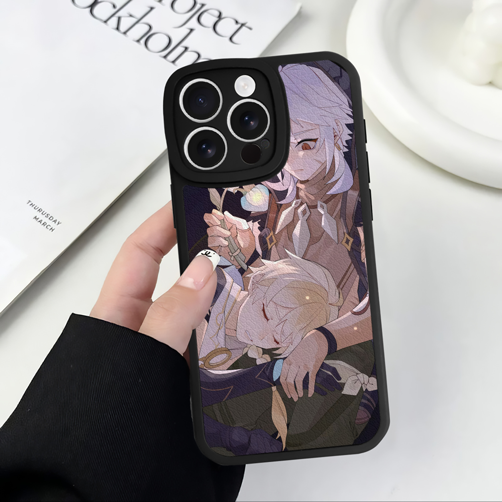 げんし神 genshin 【iPhone 16シリーズ対応】シリコンスマホケース（レザー調） 材質：シリコン