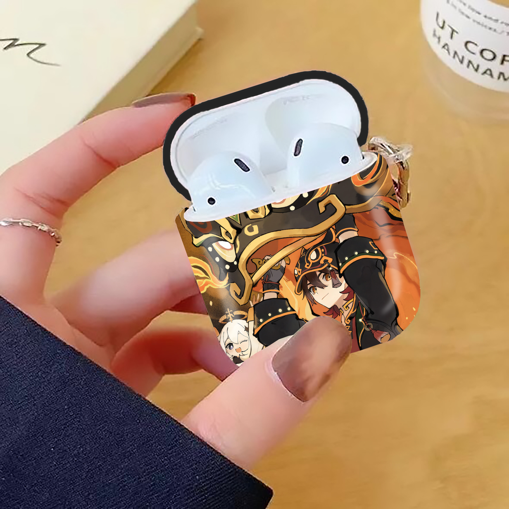 げんし神 genshin AirPods 第2世代保護ケース ハードシェル ブラック 耐衝撃・防指紋・カラビナ付き