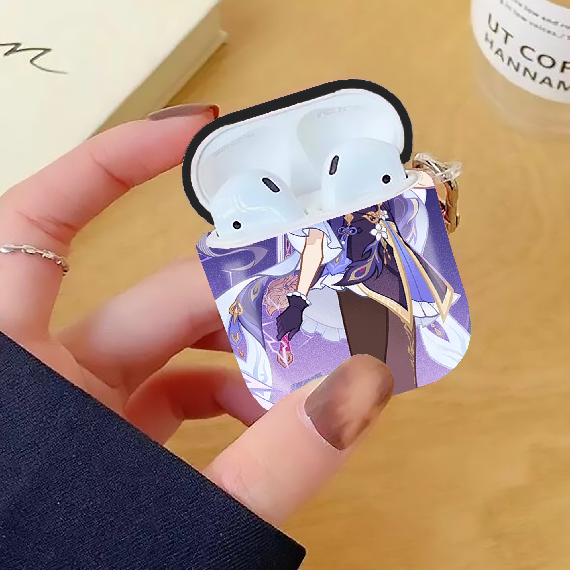 げんし神 genshin AirPods 第2世代保護ケース ハードシェル ブラック 耐衝撃・防指紋・カラビナ付き