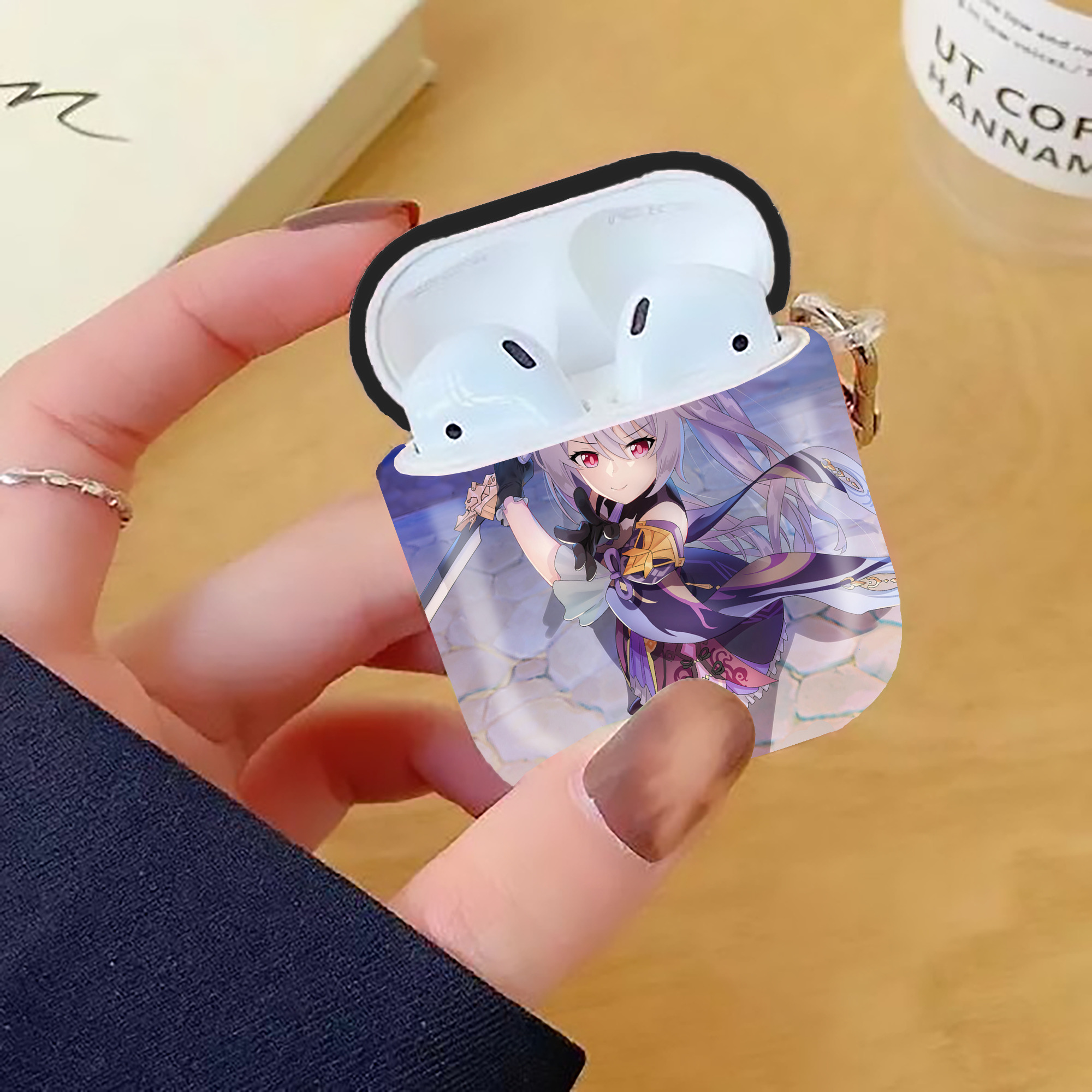 げんし神 genshin AirPods 第2世代保護ケース ハードシェル ブラック 耐衝撃・防指紋・カラビナ付き