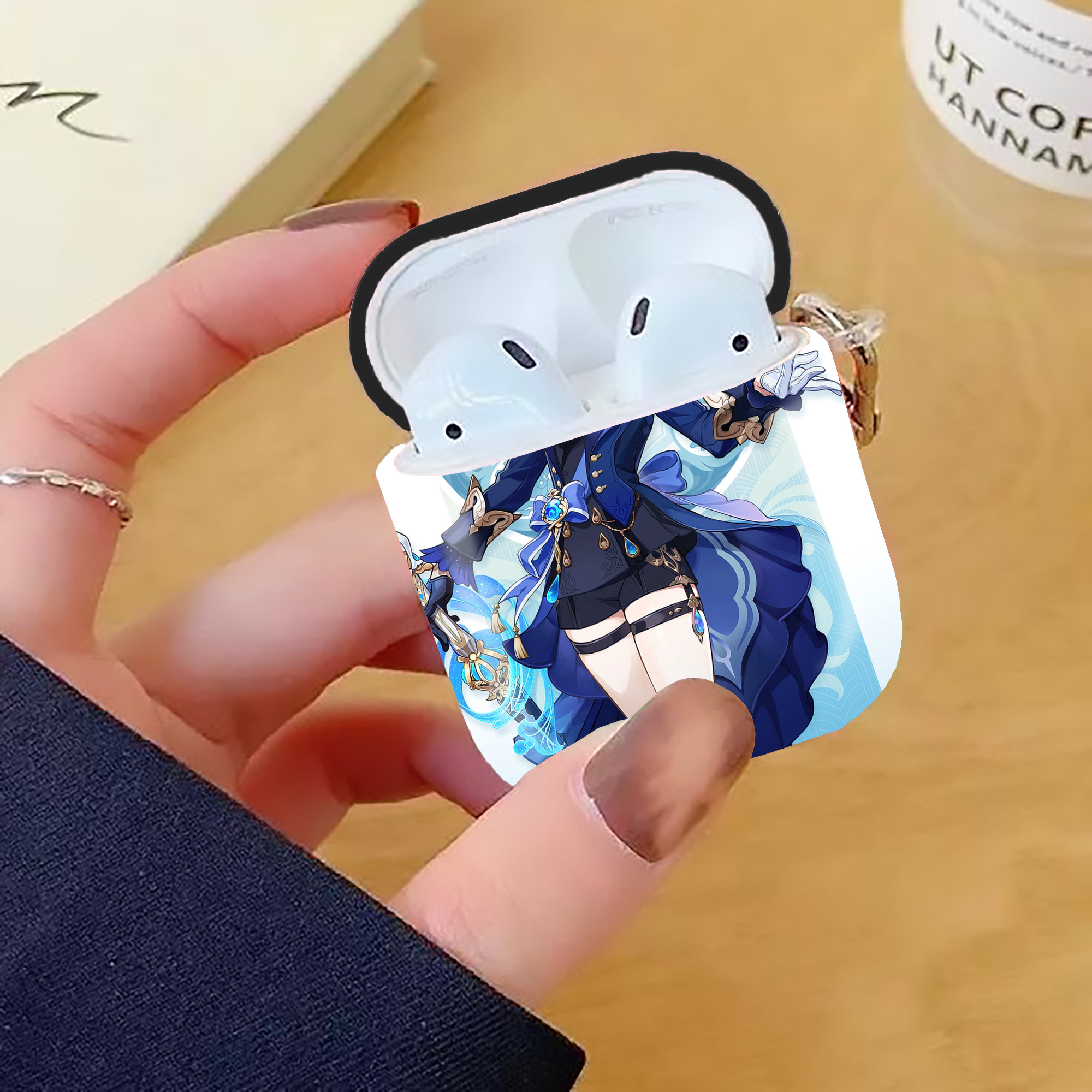 げんし神 genshin AirPods 第2世代保護ケース ハードシェル ブラック 耐衝撃・防指紋・カラビナ付き