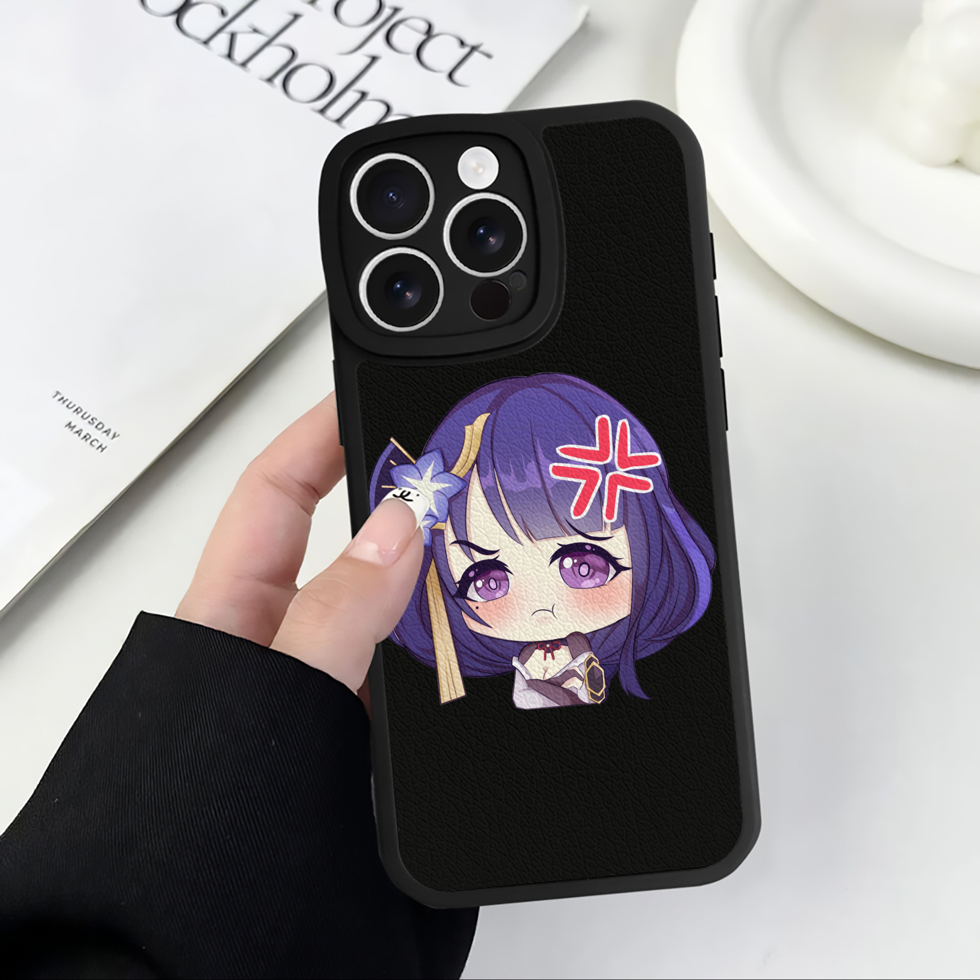 げんし神 雷電将軍 らいでんしょうぐん genshin Raiden Shogun 【iPhone 16シリーズ対応】シリコンスマホケース（レザー調） 材質：シリコン