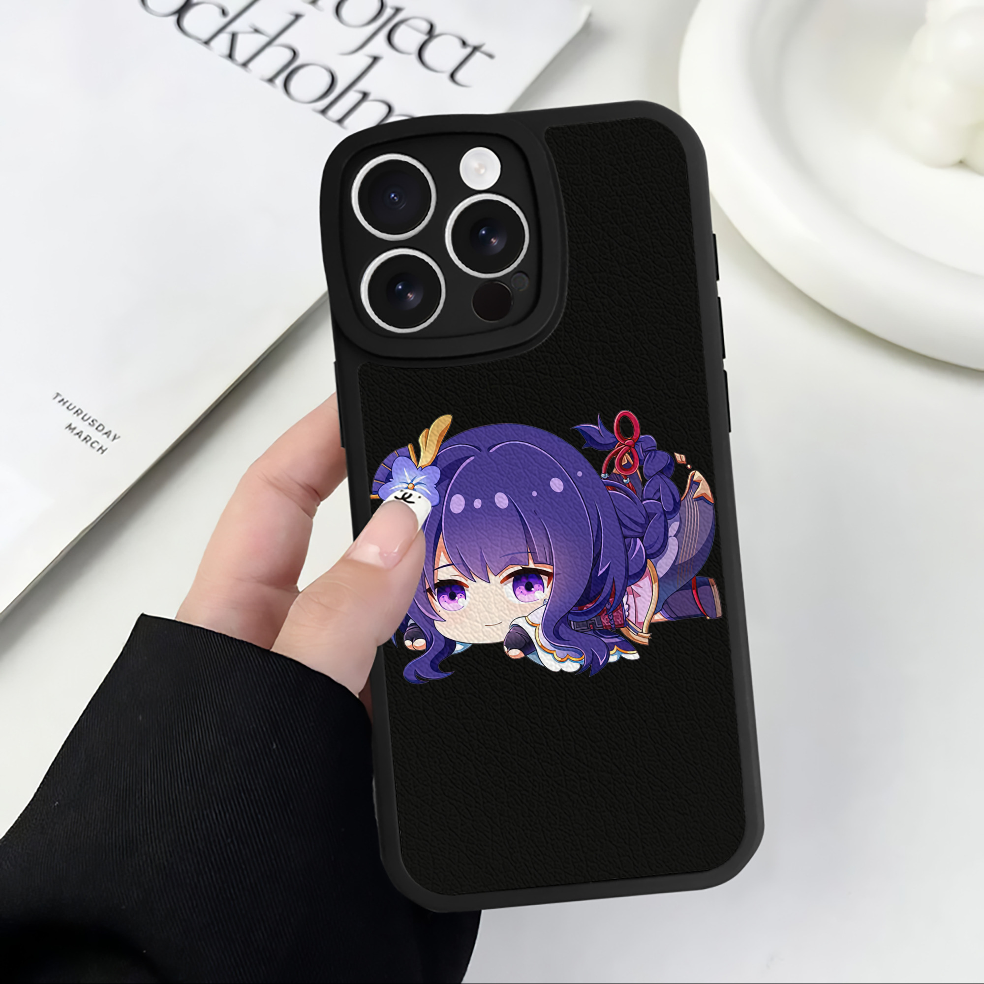 げんし神 雷電将軍 らいでんしょうぐん genshin Raiden Shogun 【iPhone 16シリーズ対応】シリコンスマホケース（レザー調） 材質：シリコン