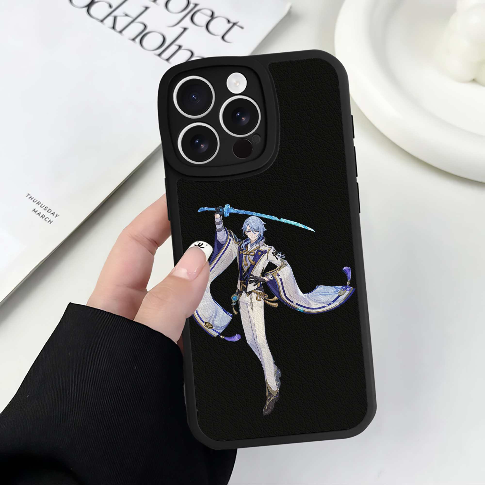 げんし神 神里綾人 かみさとあやと genshin Kamisato Ayato 【iPhone 16シリーズ対応】シリコンスマホケース（レザー調） 材質：シリコン