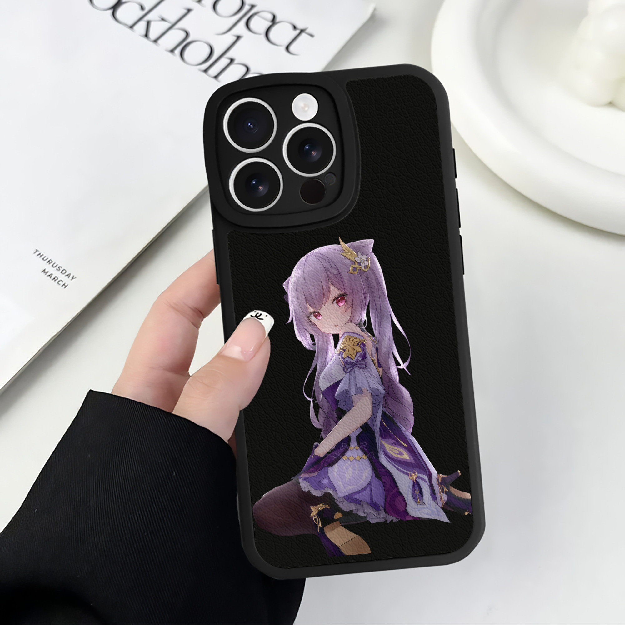 げんし神 刻晴 こくせい genshin Kokusei 【iPhone 16シリーズ対応】シリコンスマホケース（レザー調） 材質：シリコン