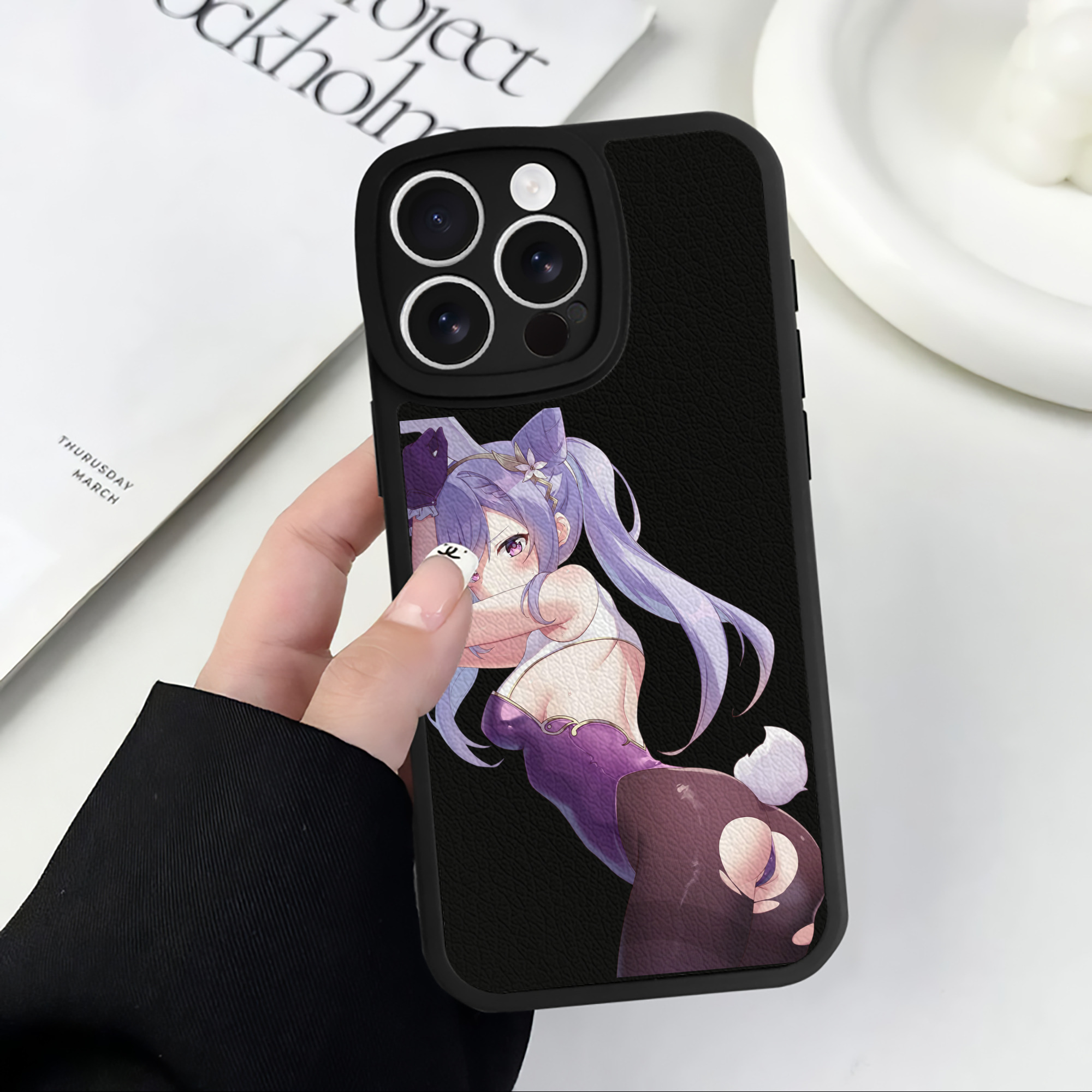 げんし神 刻晴 こくせい genshin Kokusei 【iPhone 16シリーズ対応】シリコンスマホケース（レザー調） 材質：シリコン