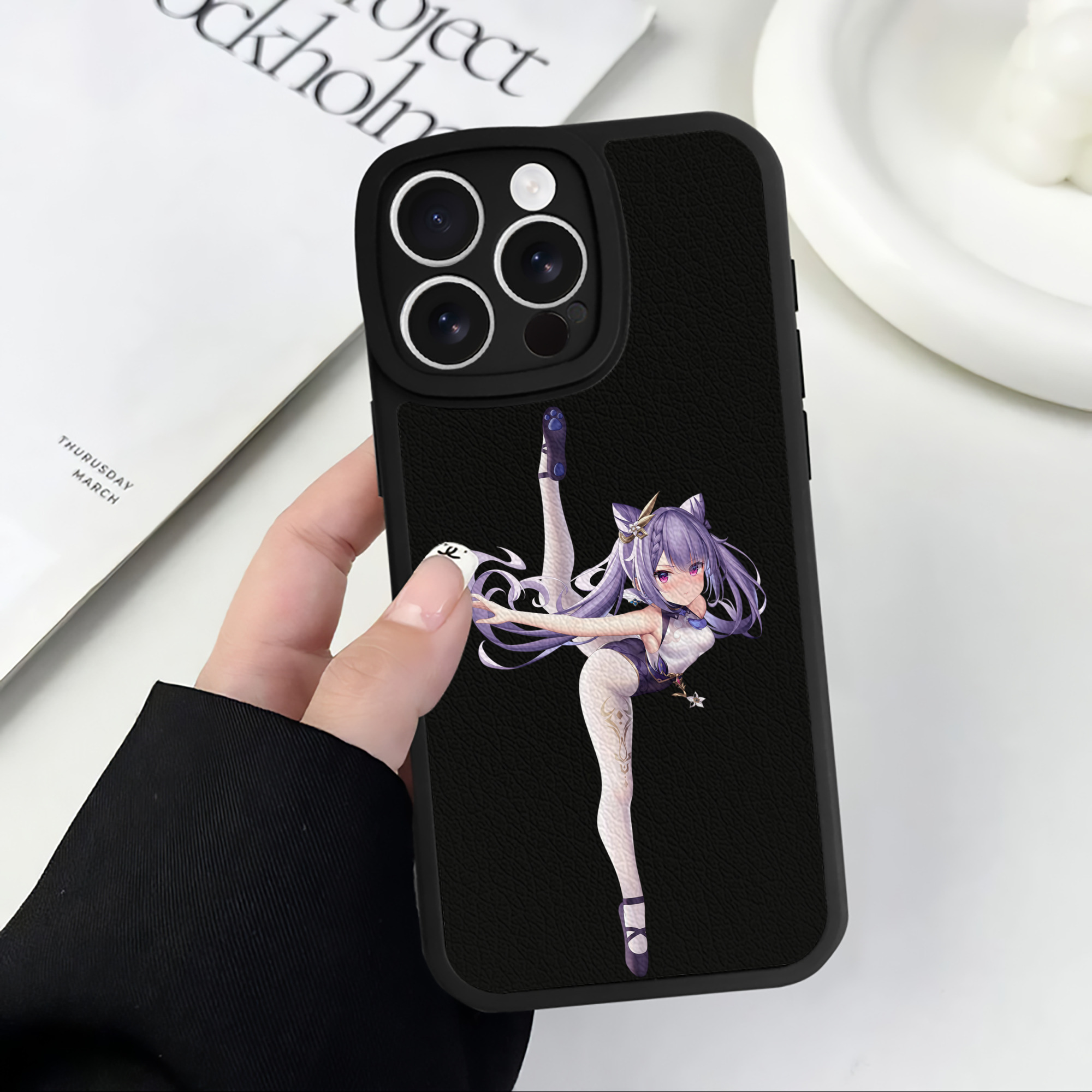 げんし神 刻晴 こくせい genshin Kokusei 【iPhone 16シリーズ対応】シリコンスマホケース（レザー調） 材質：シリコン