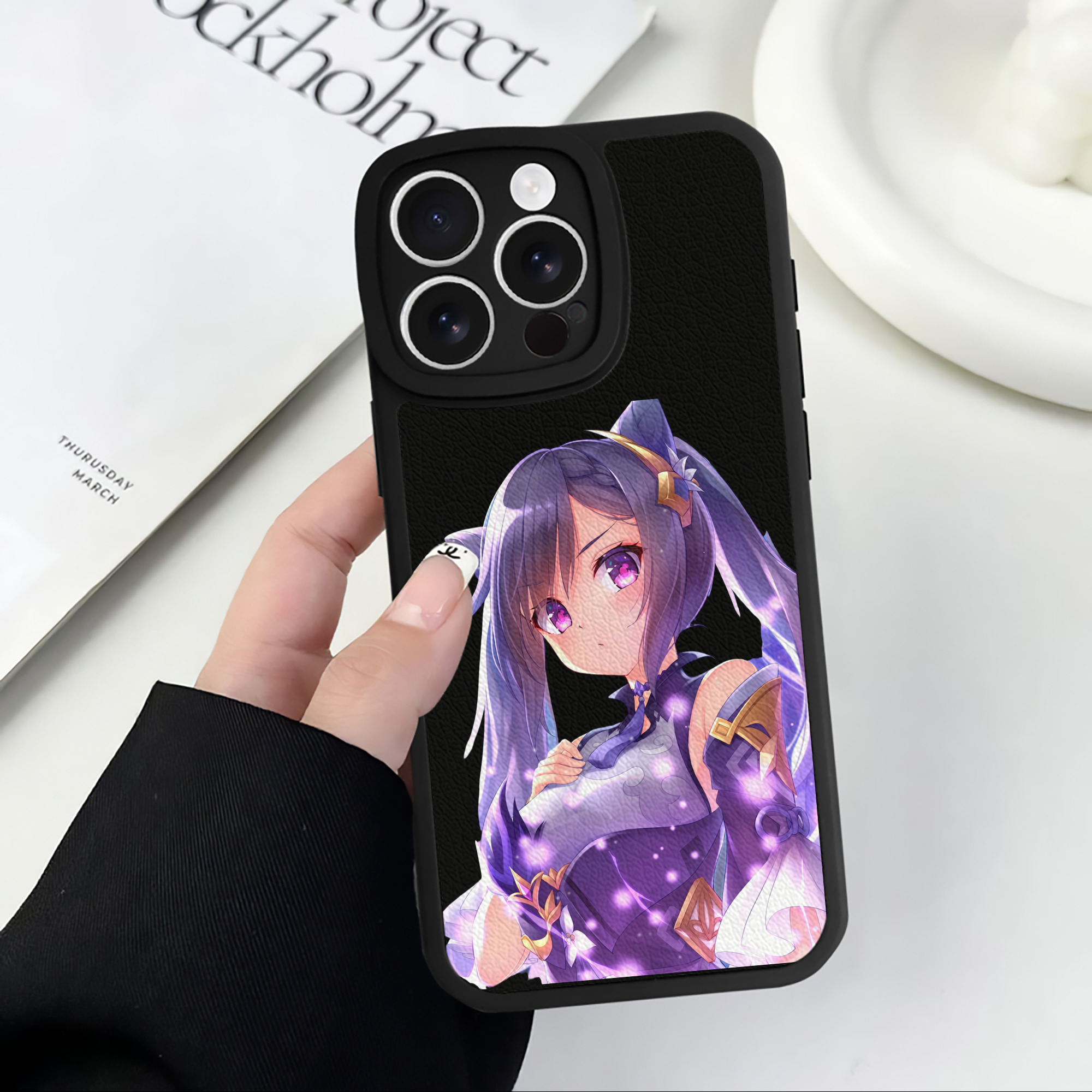 げんし神 刻晴 こくせい genshin Kokusei 【iPhone 16シリーズ対応】シリコンスマホケース（レザー調） 材質：シリコン