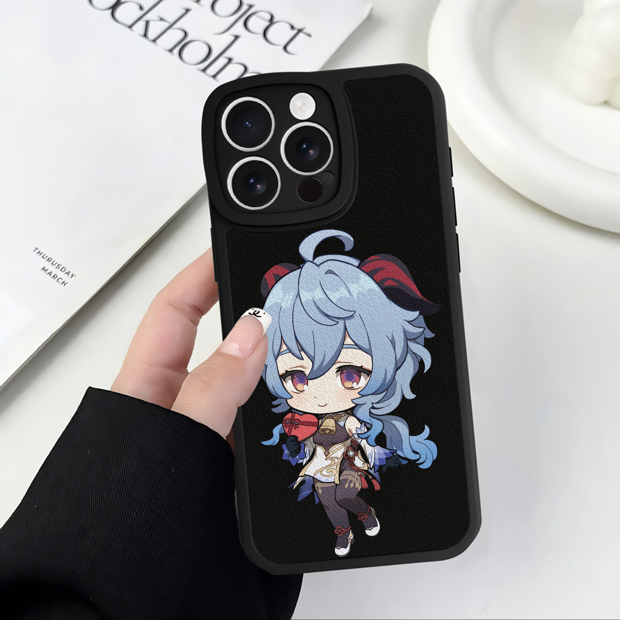 げんし神 甘雨 かんう genshin Ganyu 【iPhone 16シリーズ対応】シリコンスマホケース（レザー調） 材質：シリコン