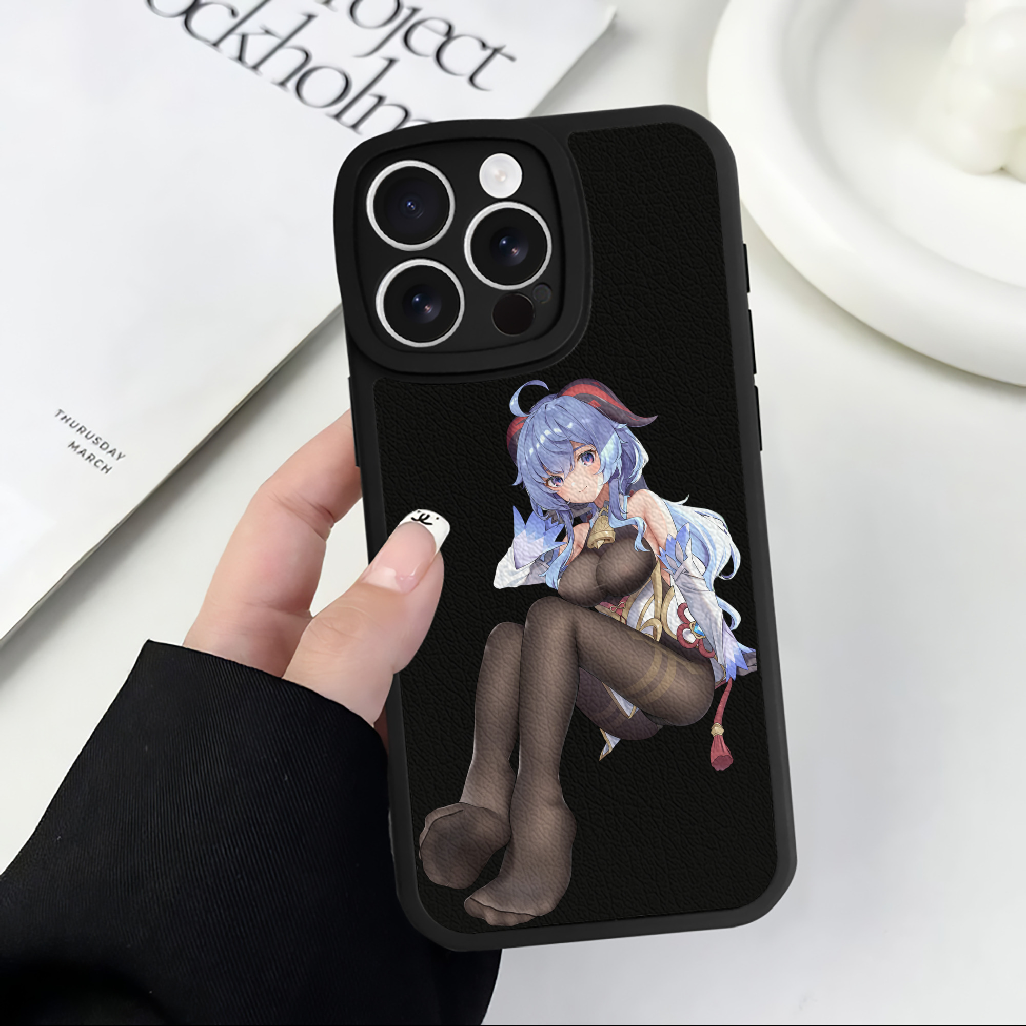 げんし神 甘雨 かんう genshin Ganyu 【iPhone 16シリーズ対応】シリコンスマホケース（レザー調） 材質：シリコン