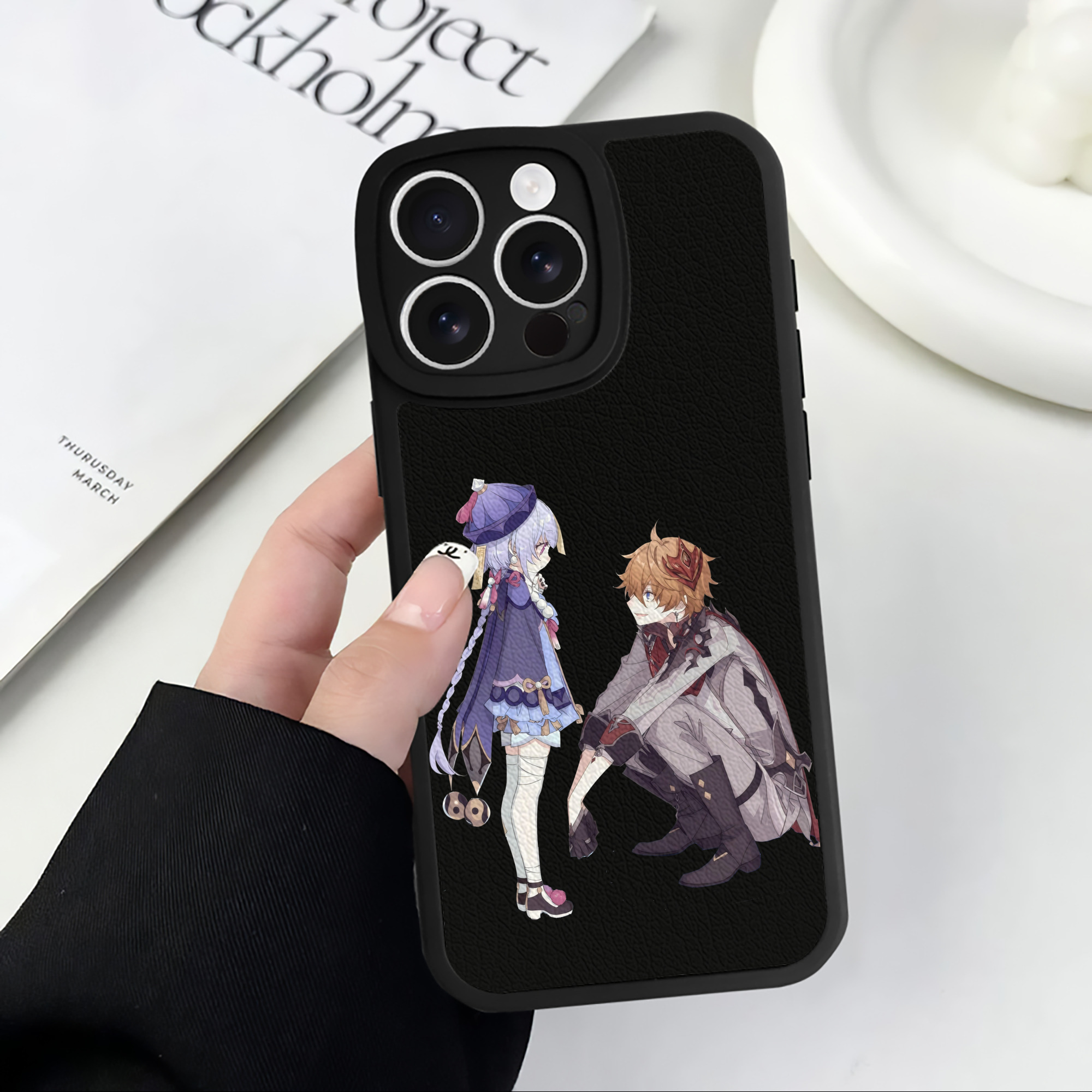 げんし神 七七 なな  genshin Nana 【iPhone 16シリーズ対応】シリコンスマホケース（レザー調） 材質：シリコン