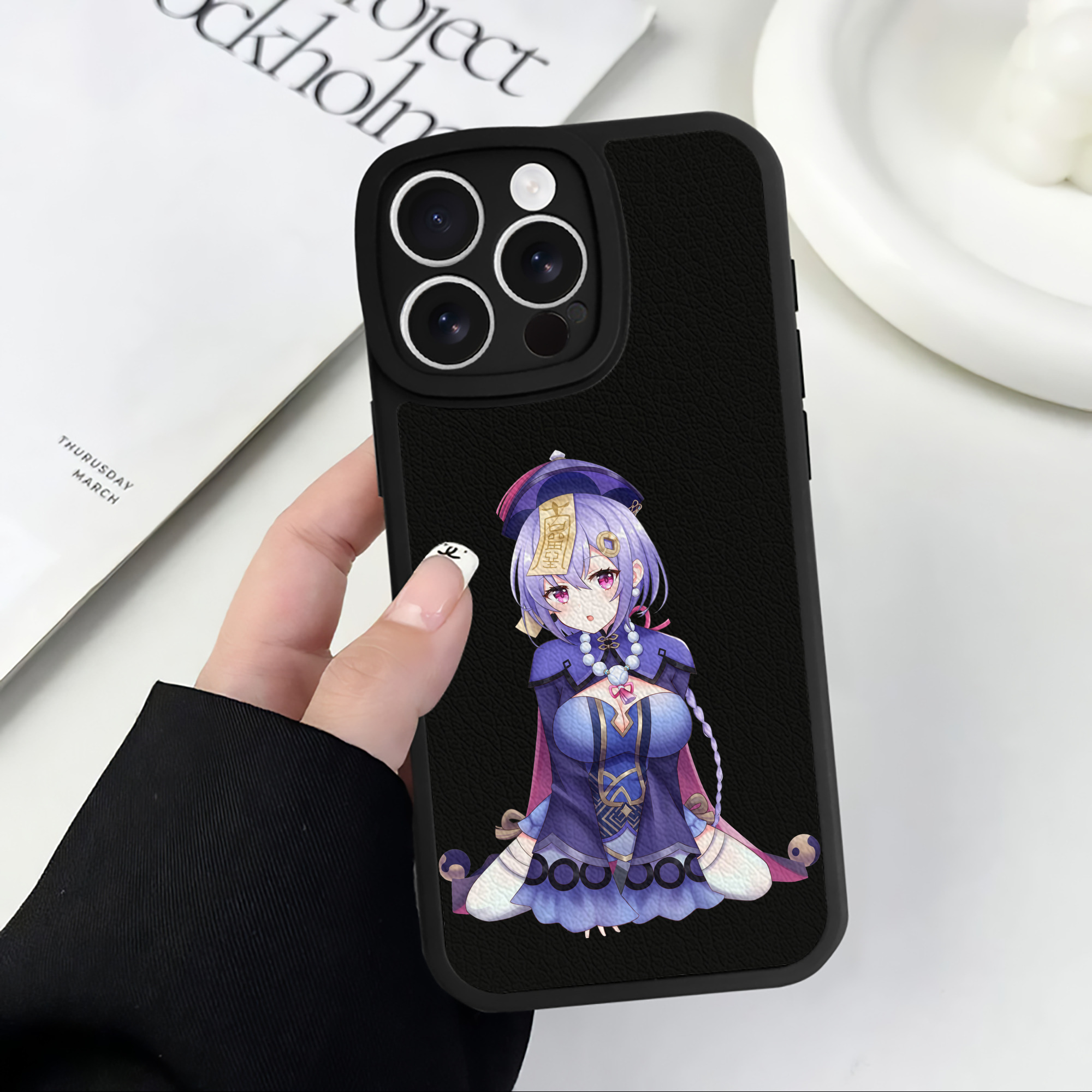 げんし神 七七 なな  genshin Nana 【iPhone 16シリーズ対応】シリコンスマホケース（レザー調） 材質：シリコン