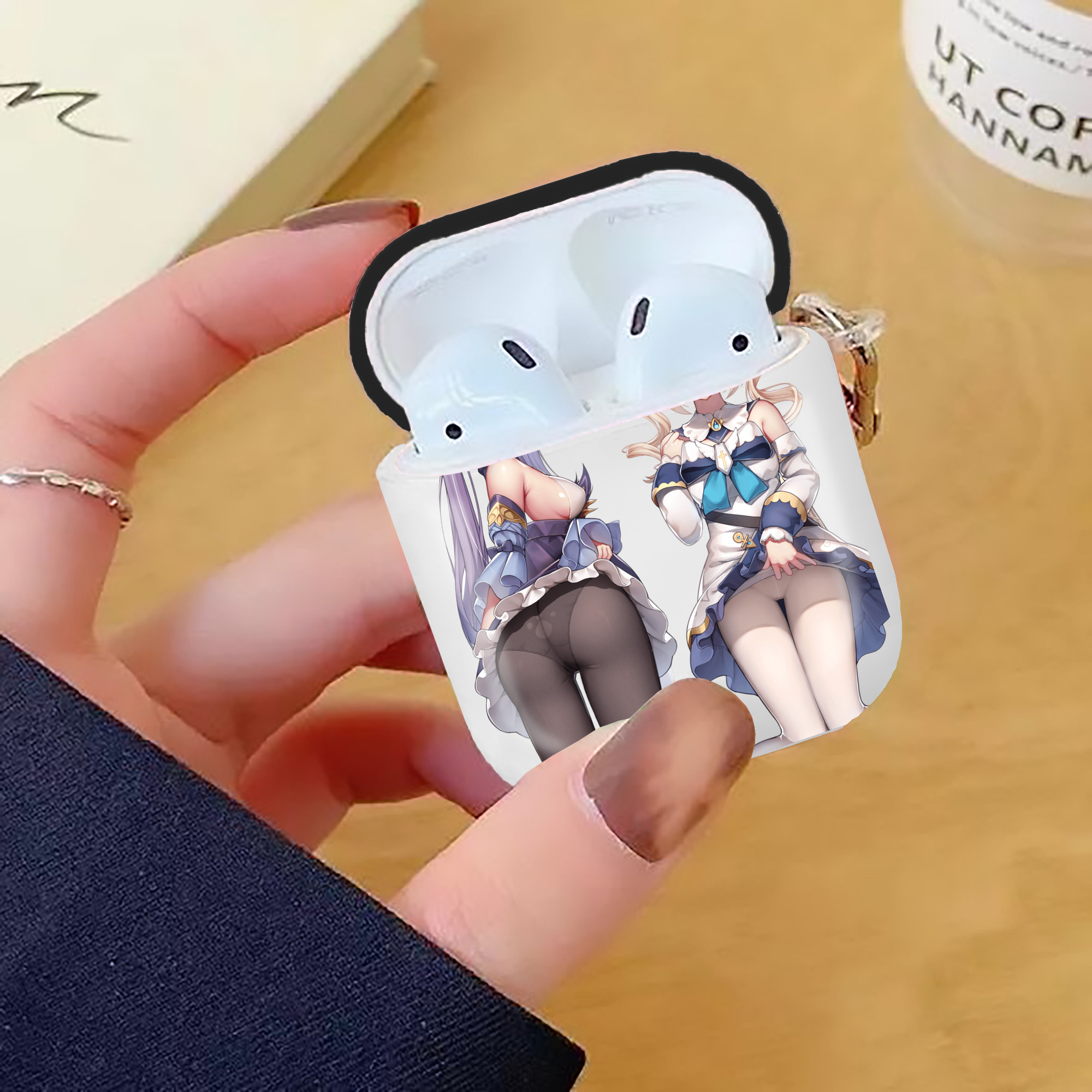 げんし神 刻晴 こくせい genshin Kokusei AirPods 第2世代保護ケース ハードシェル ブラック 耐衝撃・防指紋・カラビナ付き