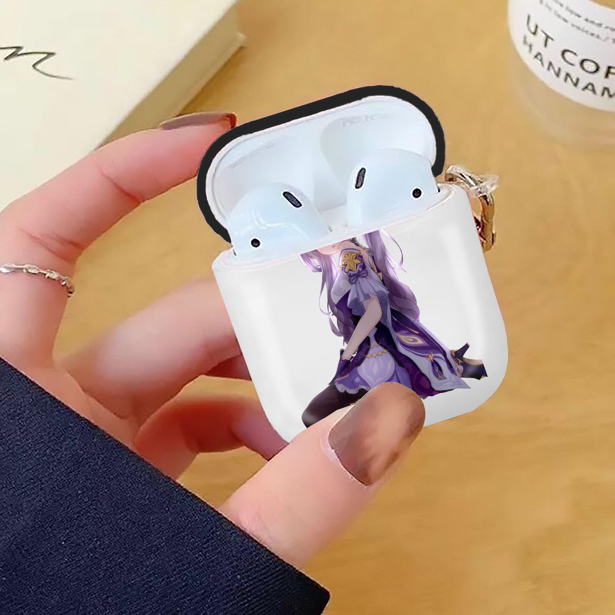 げんし神 刻晴 こくせい genshin Kokusei AirPods 第2世代保護ケース ハードシェル ブラック 耐衝撃・防指紋・カラビナ付き