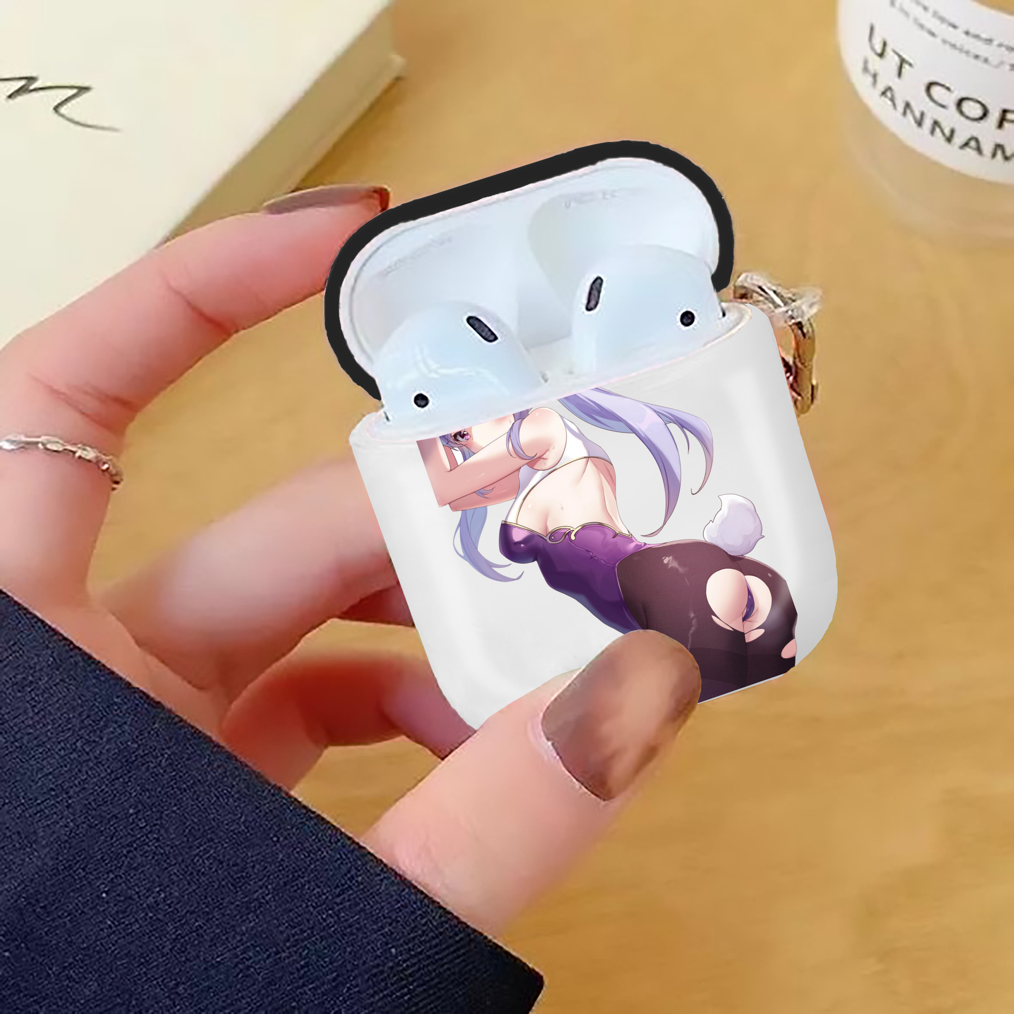 げんし神 刻晴 こくせい genshin Kokusei AirPods 第2世代保護ケース ハードシェル ブラック 耐衝撃・防指紋・カラビナ付き