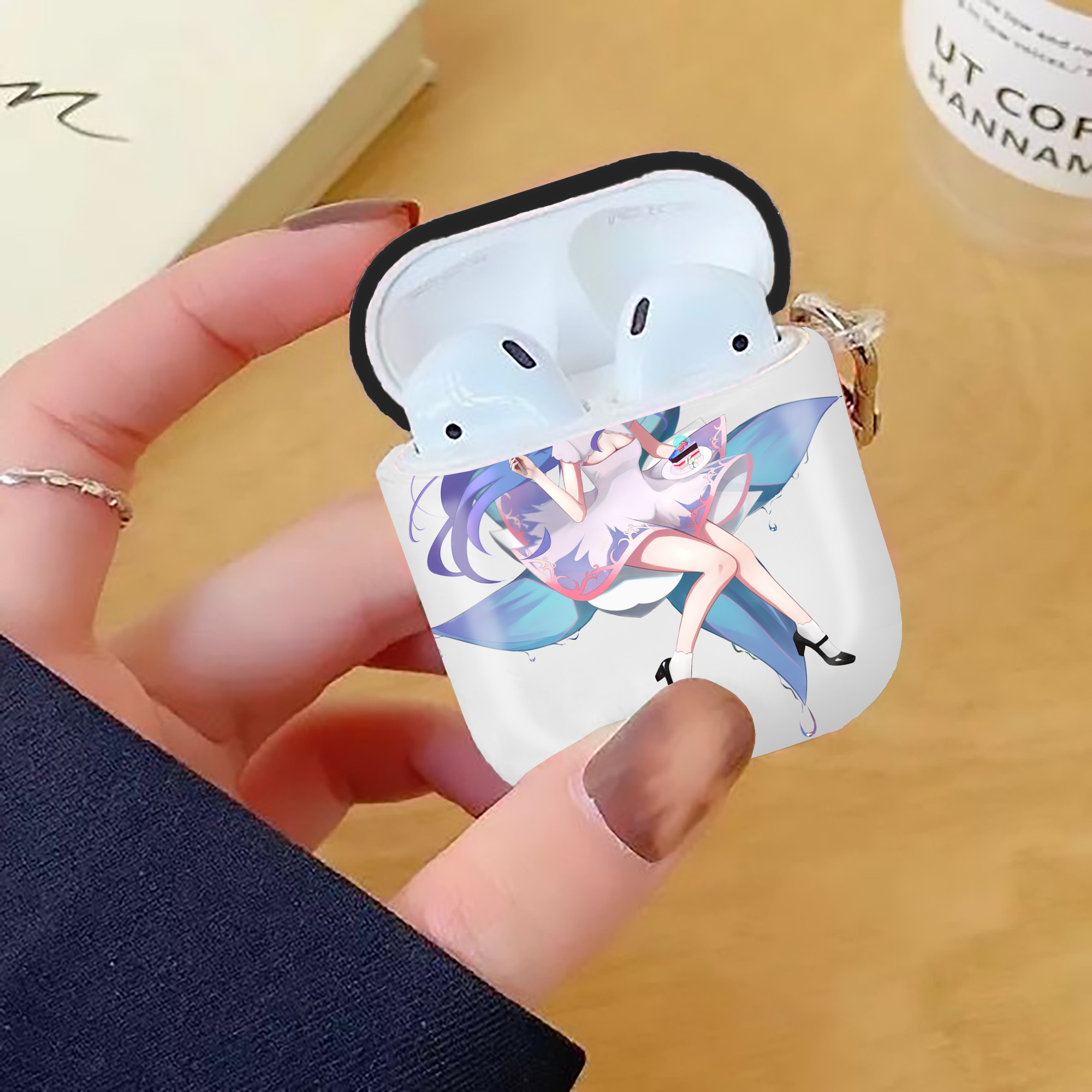 げんし神 甘雨 かんう genshin Ganyu AirPods 第2世代保護ケース ハードシェル ブラック 耐衝撃・防指紋・カラビナ付き