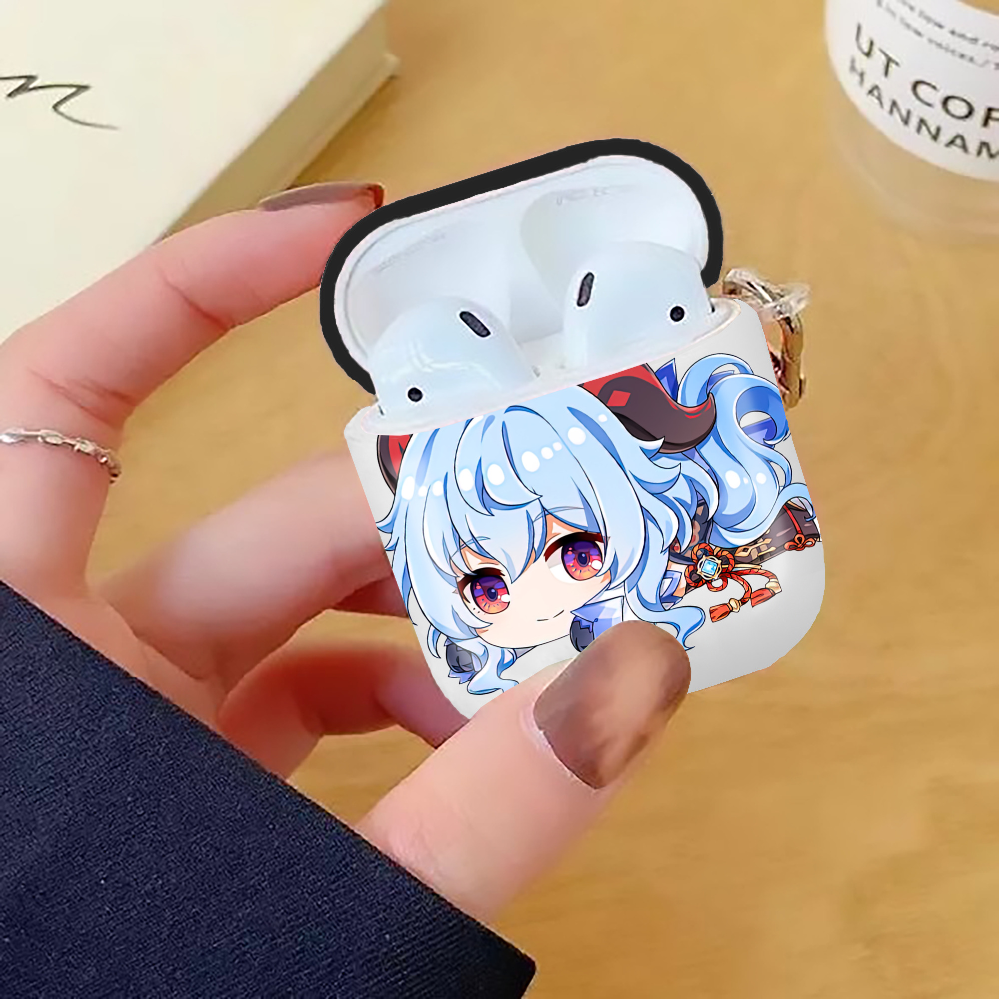 げんし神 甘雨 かんう genshin Ganyu AirPods 第2世代保護ケース ハードシェル ブラック 耐衝撃・防指紋・カラビナ付き