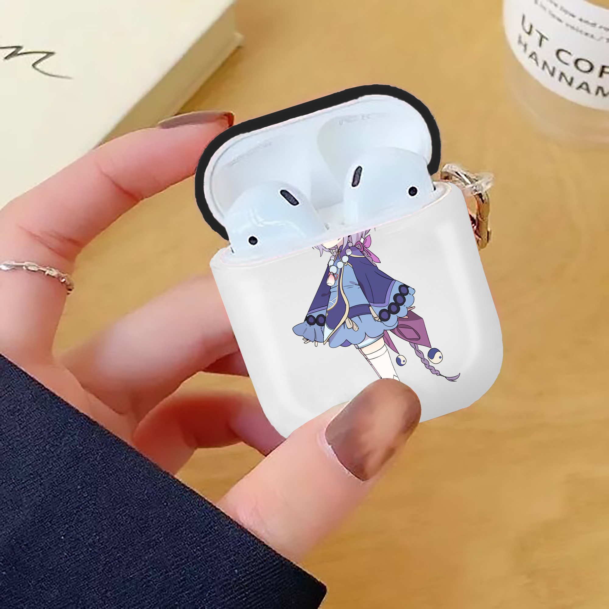 げんし神 七七 なな  genshin Nana AirPods 第2世代保護ケース ハードシェル ブラック 耐衝撃・防指紋・カラビナ付き