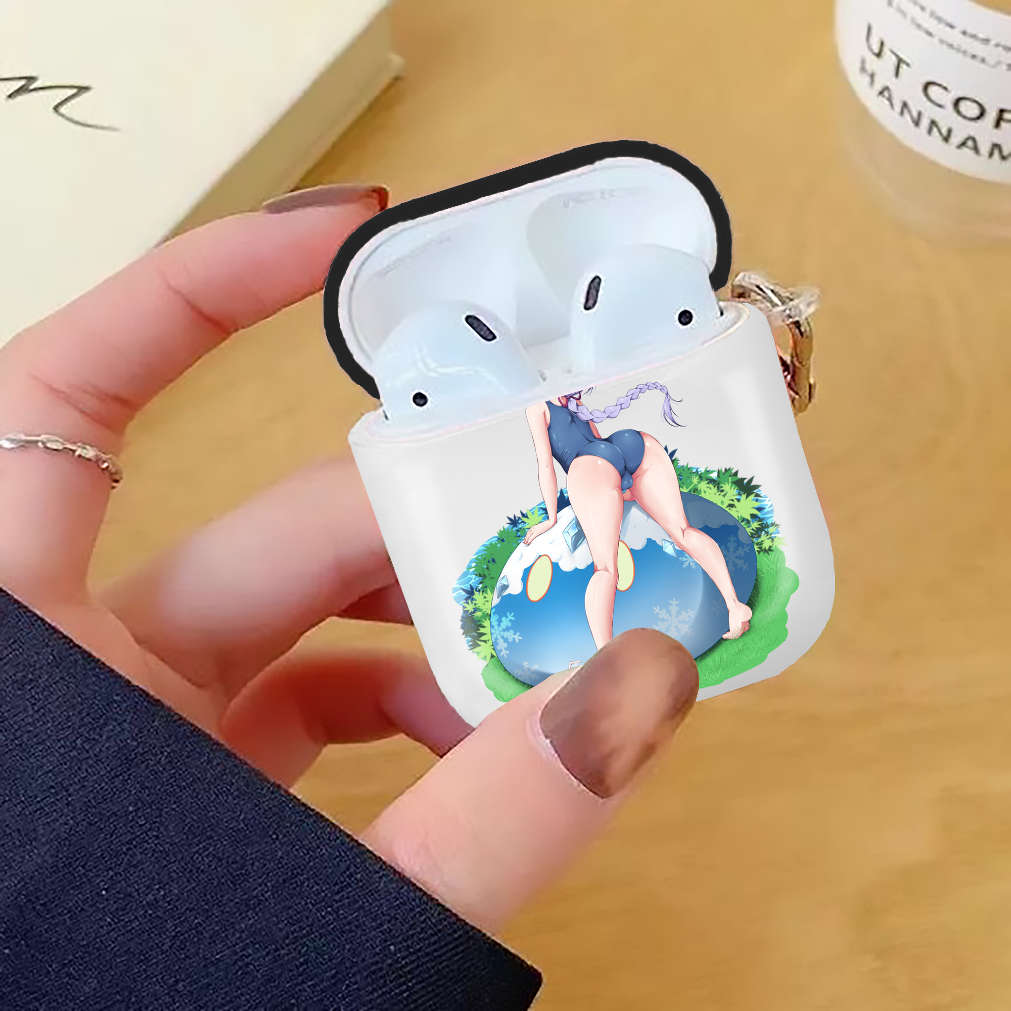 げんし神 七七 なな  genshin Nana AirPods 第2世代保護ケース ハードシェル ブラック 耐衝撃・防指紋・カラビナ付き