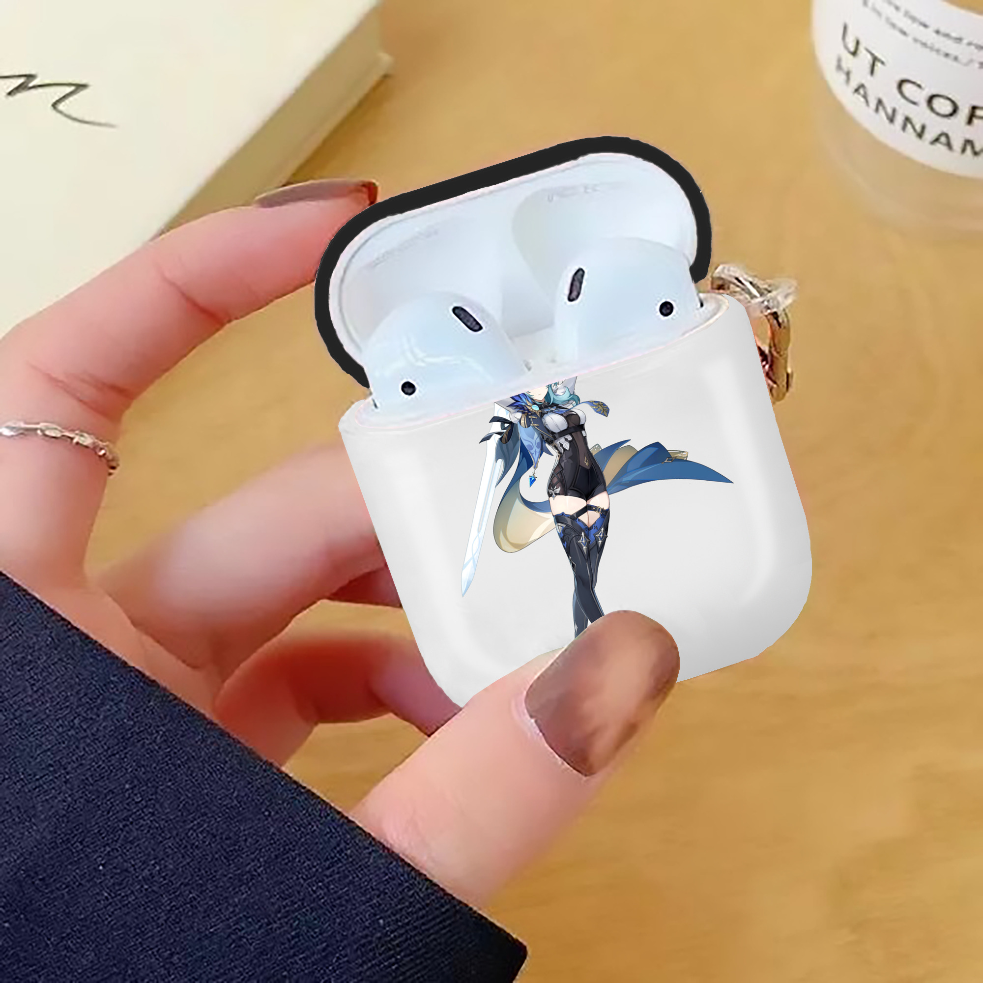 げんし神 优菈 ゆうら genshin Yūra AirPods 第2世代保護ケース ハードシェル ブラック 耐衝撃・防指紋・カラビナ付き