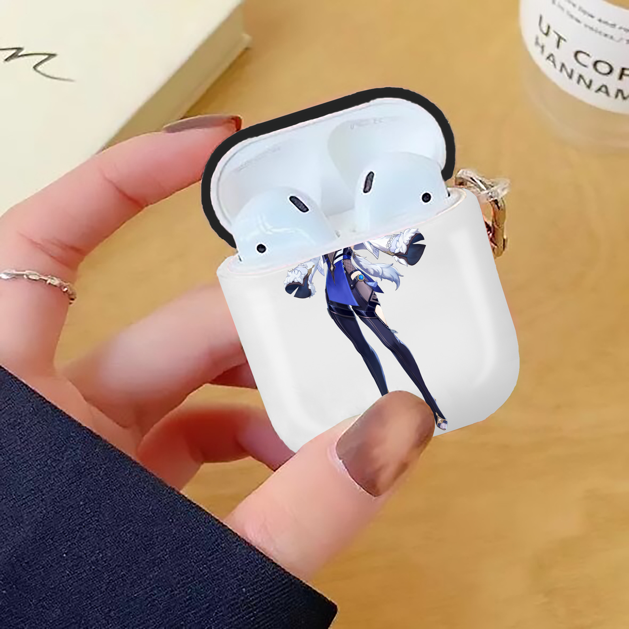 げんし神 夜兰 やらん genshin Yaran AirPods 第2世代保護ケース ハードシェル ブラック 耐衝撃・防指紋・カラビナ付き