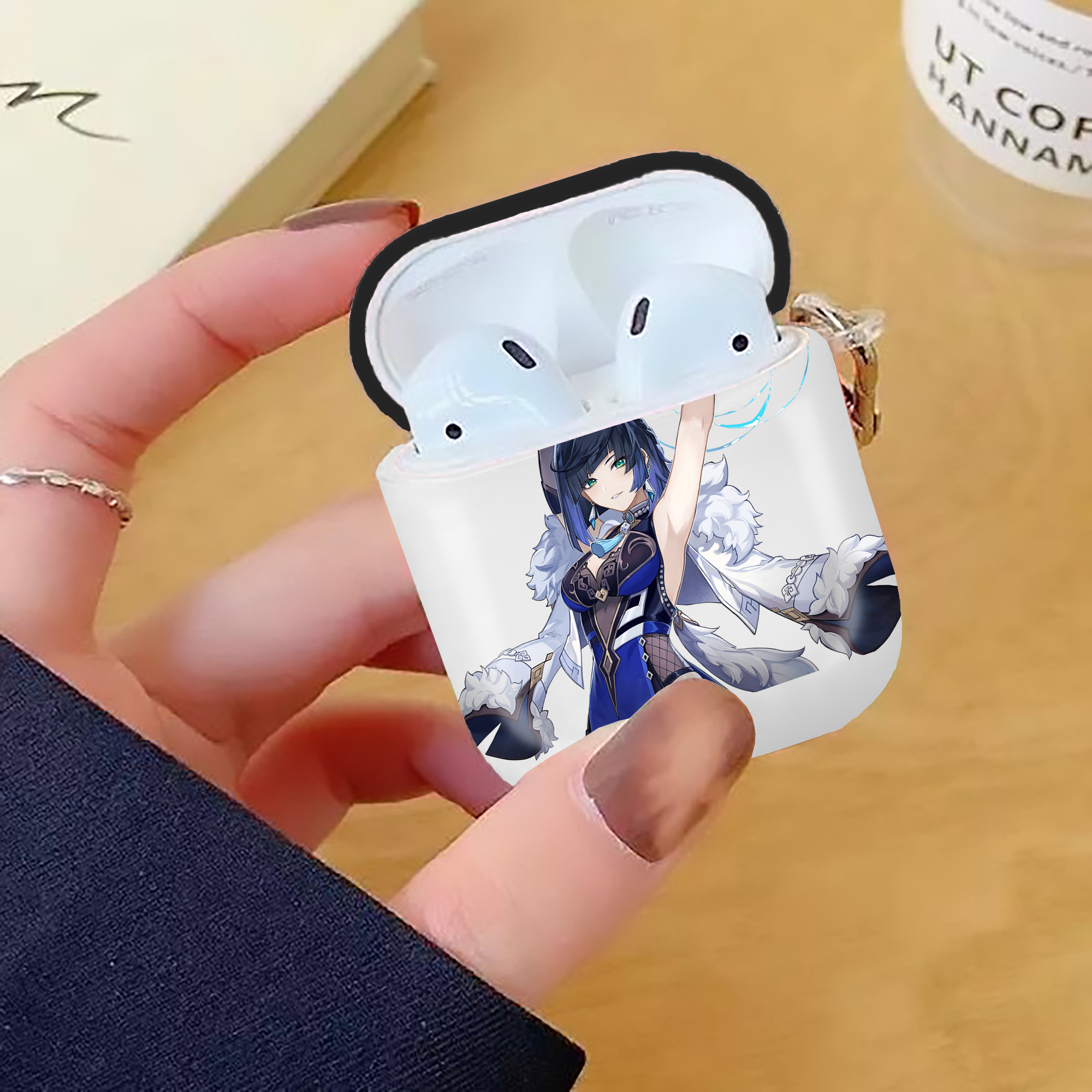 げんし神 夜兰 やらん genshin Yaran AirPods 第2世代保護ケース ハードシェル ブラック 耐衝撃・防指紋・カラビナ付き